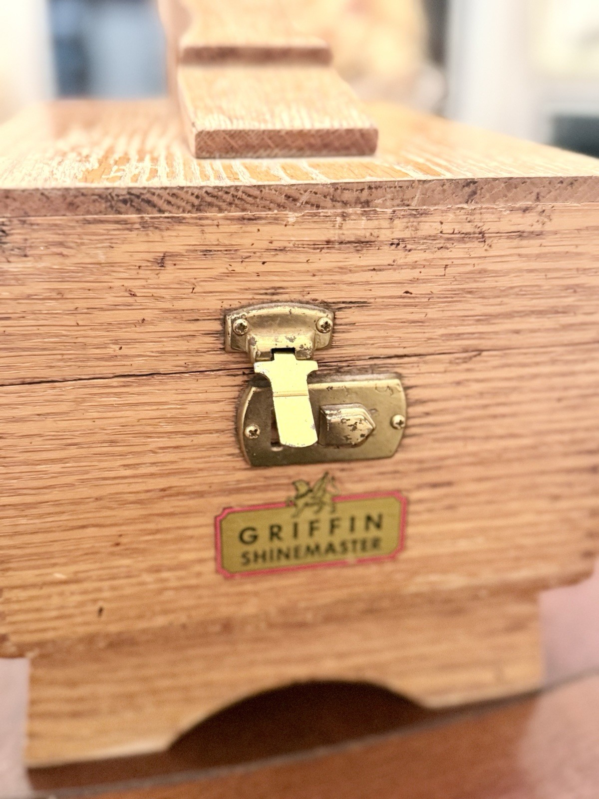 Nice Griffin Shinemaster Dovetail Wooden Shoe Shine Box with Footrest BOX ONLY