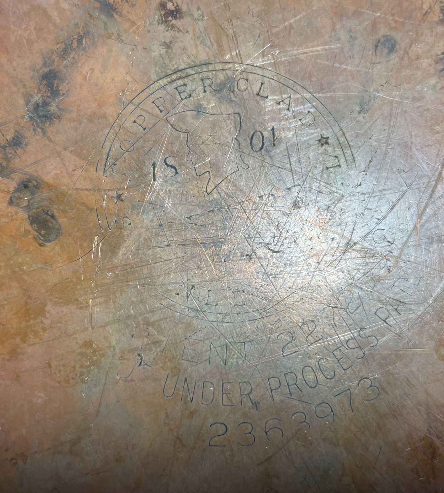 VINTAGE 1960'S REVERE WARE 6 QUART STOCK POT WITH RAISED LID & OLD MARK