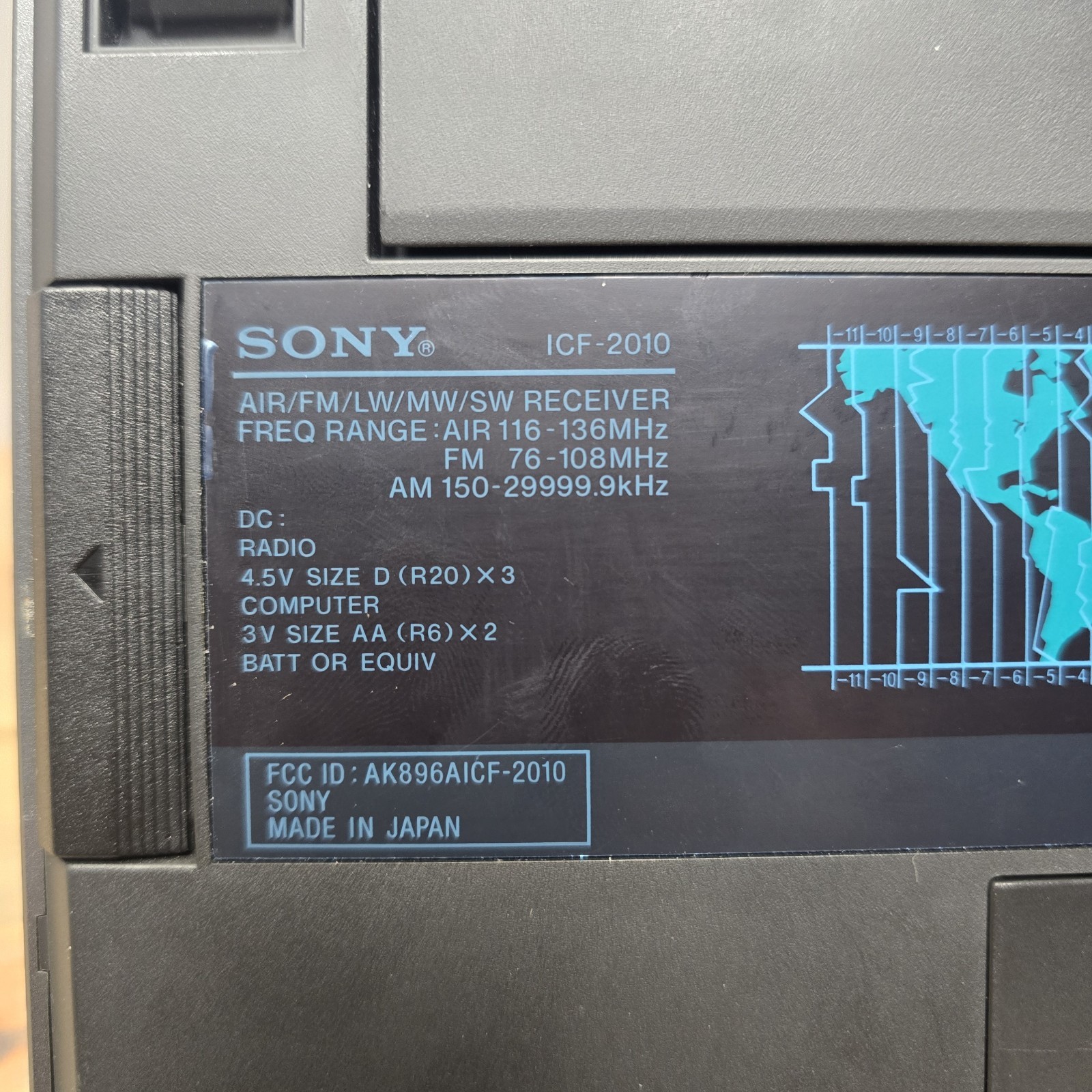 Sony Icf-2010 Air/FM/Lw/Mw/SW Pll Synthesized Receiver No AC Power adapter