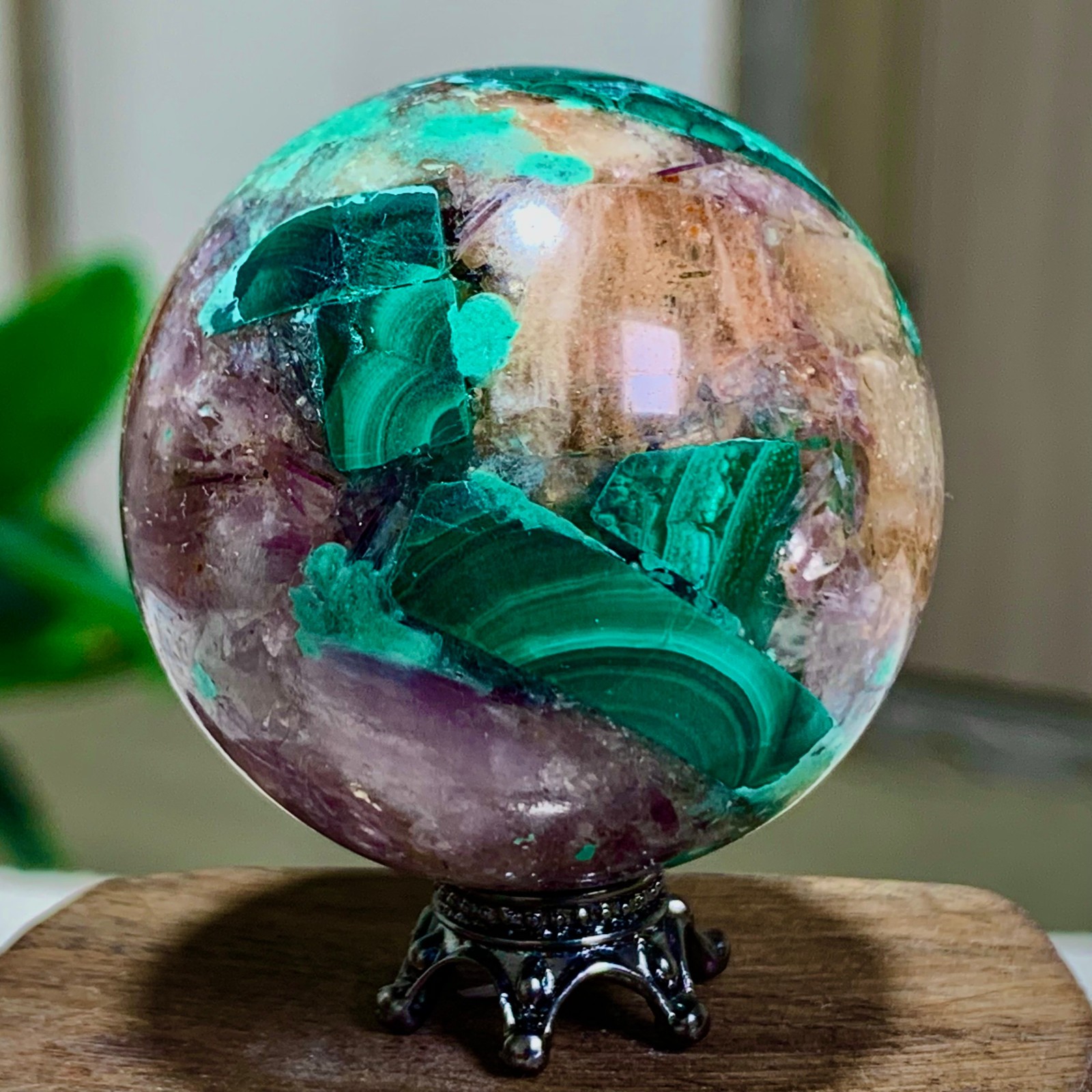 80G Newly discovered rare malachite purple mica symbiotic sphere restoration