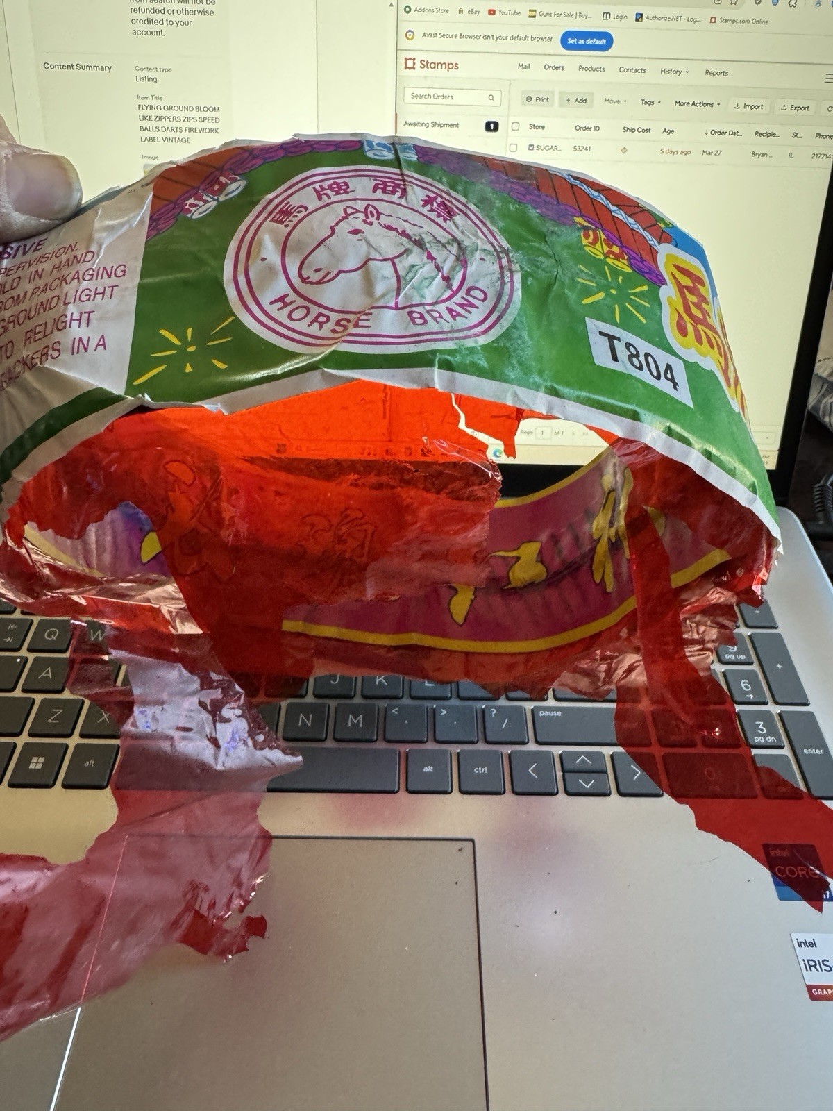 HORSE BRAND Tau All red Celebration firecrackers Roll lable 5k. no dot or un0336