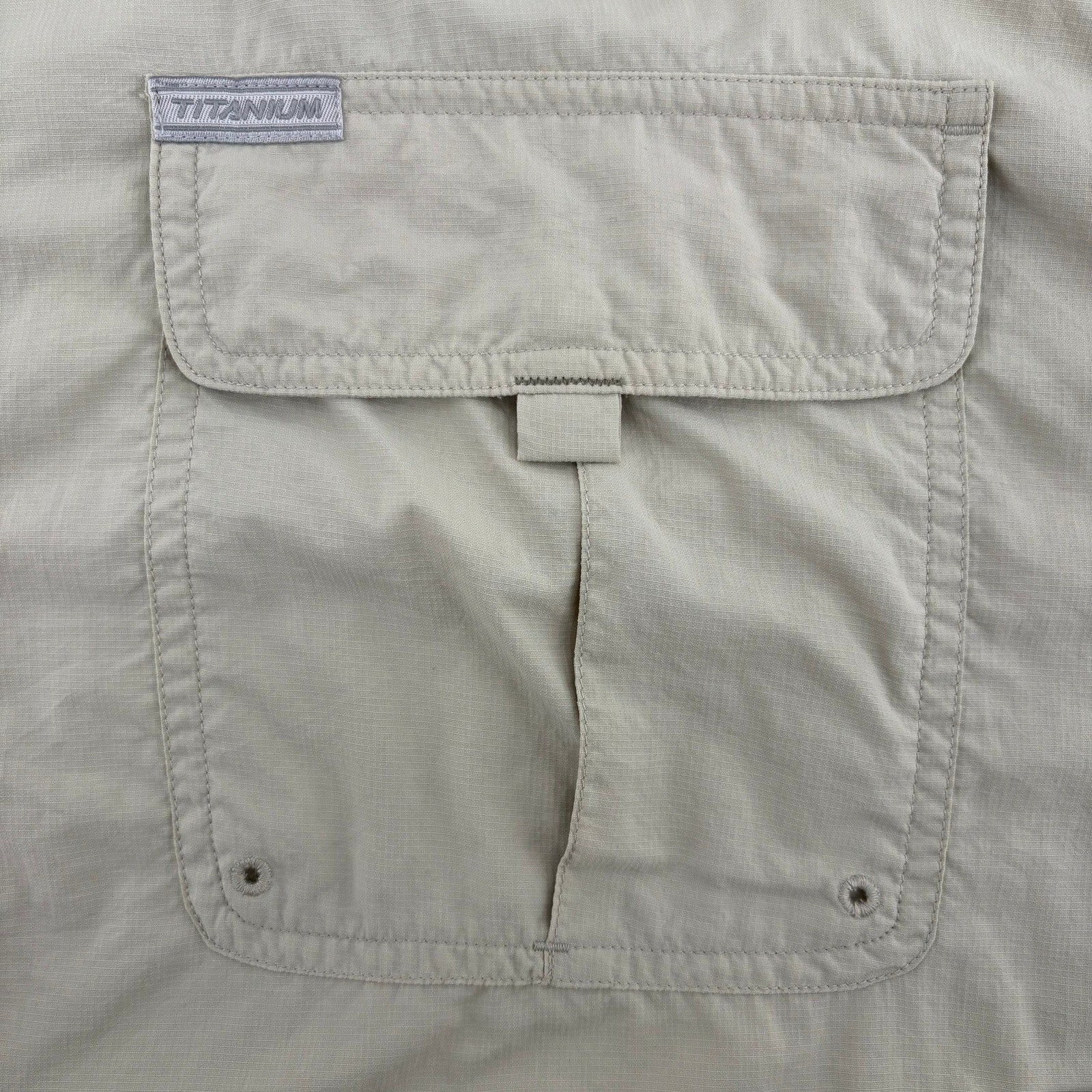 Columbia Titanium Long Sleeve Button Up Shirt Men's XXL Tan Fishing Outdoor