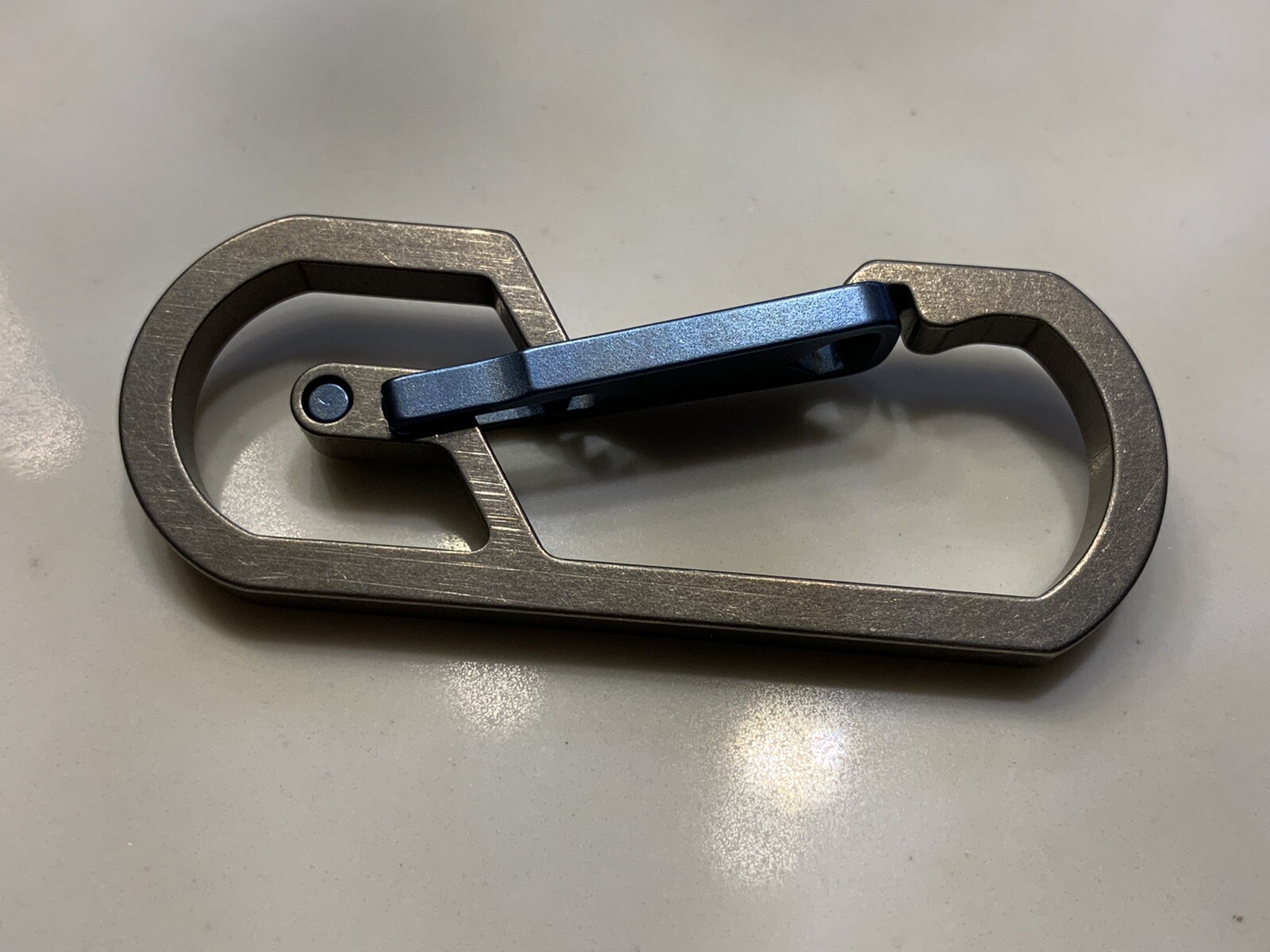 Titanium Carabiner Snap Spring Hook Clip, EDC Keychain, Key Ring, Blue Anodized