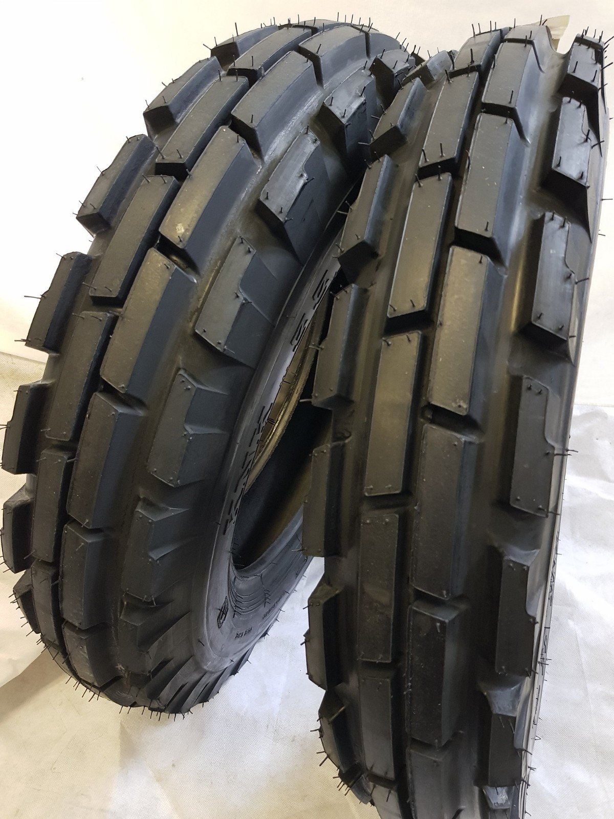 (2 TIRES + 2 TUBES) 6.50-16 8 PLY KNK33 3-Rib Farm Tractor Tires W/Tube 6.50x16