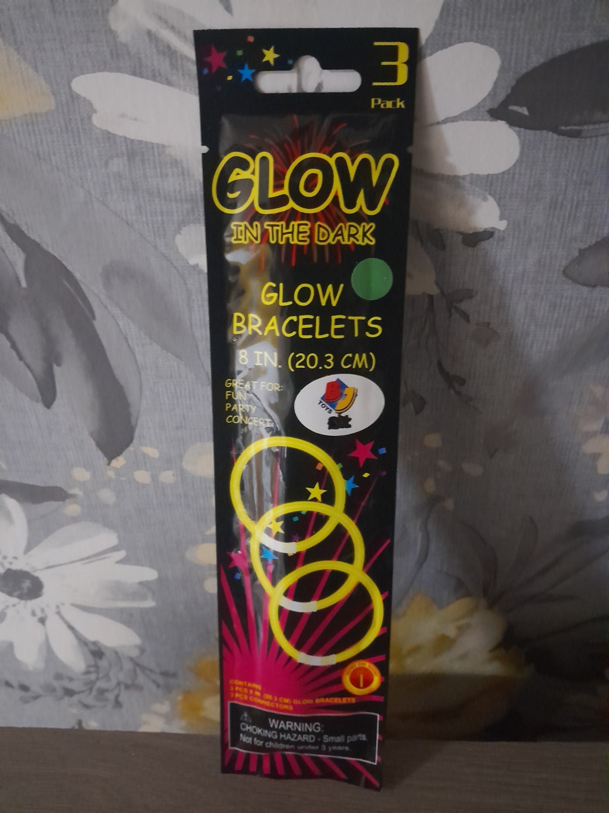BARGAIN (Bundle of 15) 3 Pack Glow In The Dark Glow Braclets