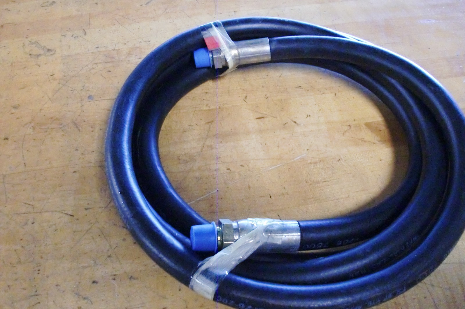 HYDRAULIC HOSE ASS"Y ( 1/2" #8 7500 PSI X 10 FT LONG WITH 3/8" MALE NPT ENDS )