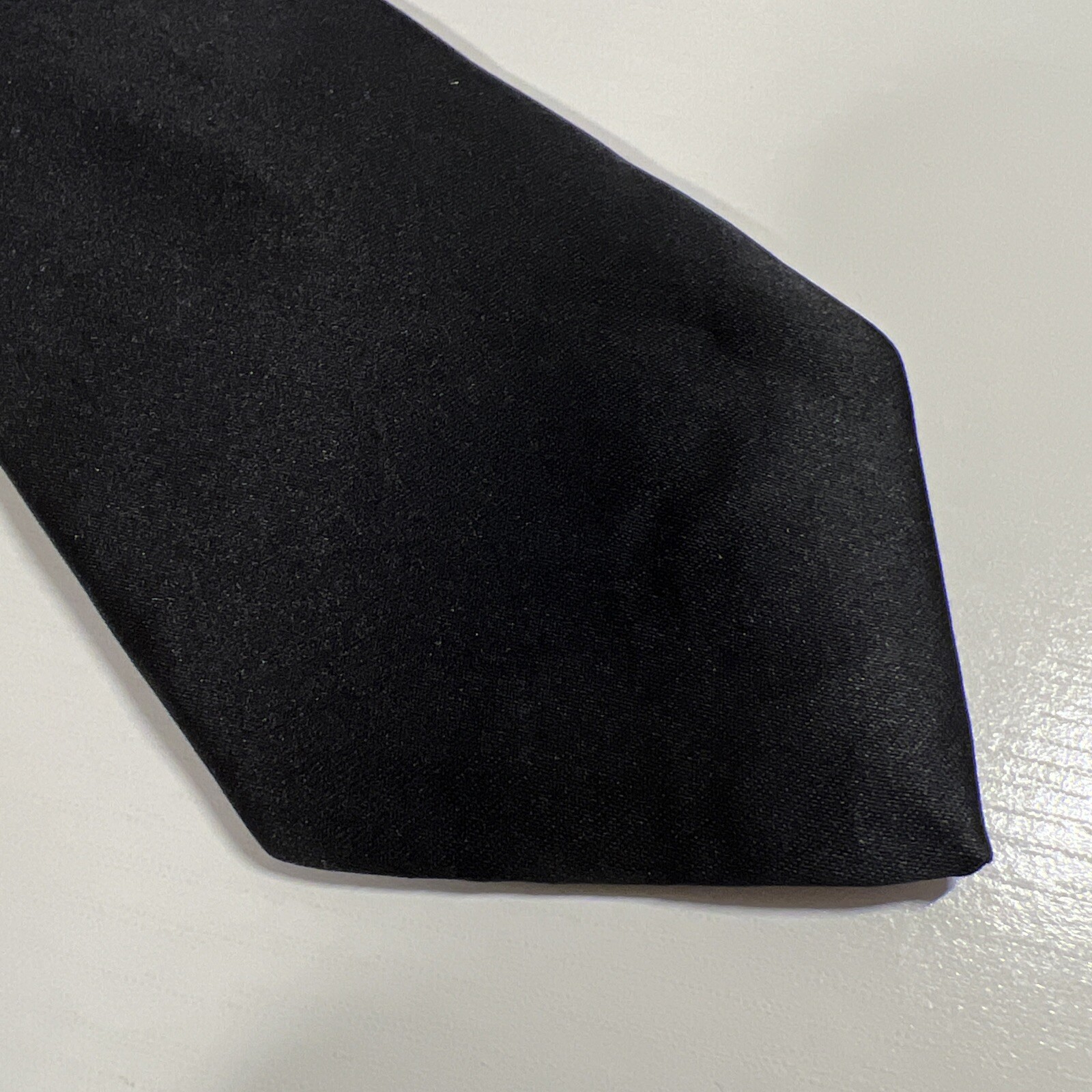 New Ferarirric Men’s Necktie Black Solid Narrow Tie 58” Classic Length