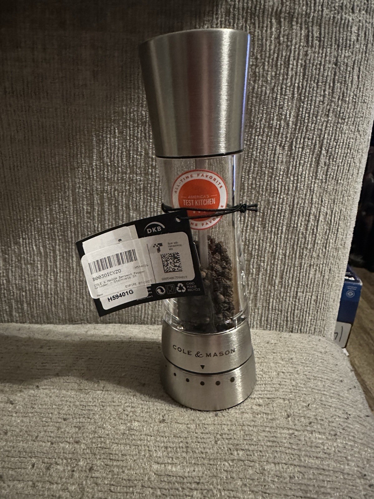 Cole & Mason Derwent Stainless Steel Pepper Mill Refillable Pepper Grinder