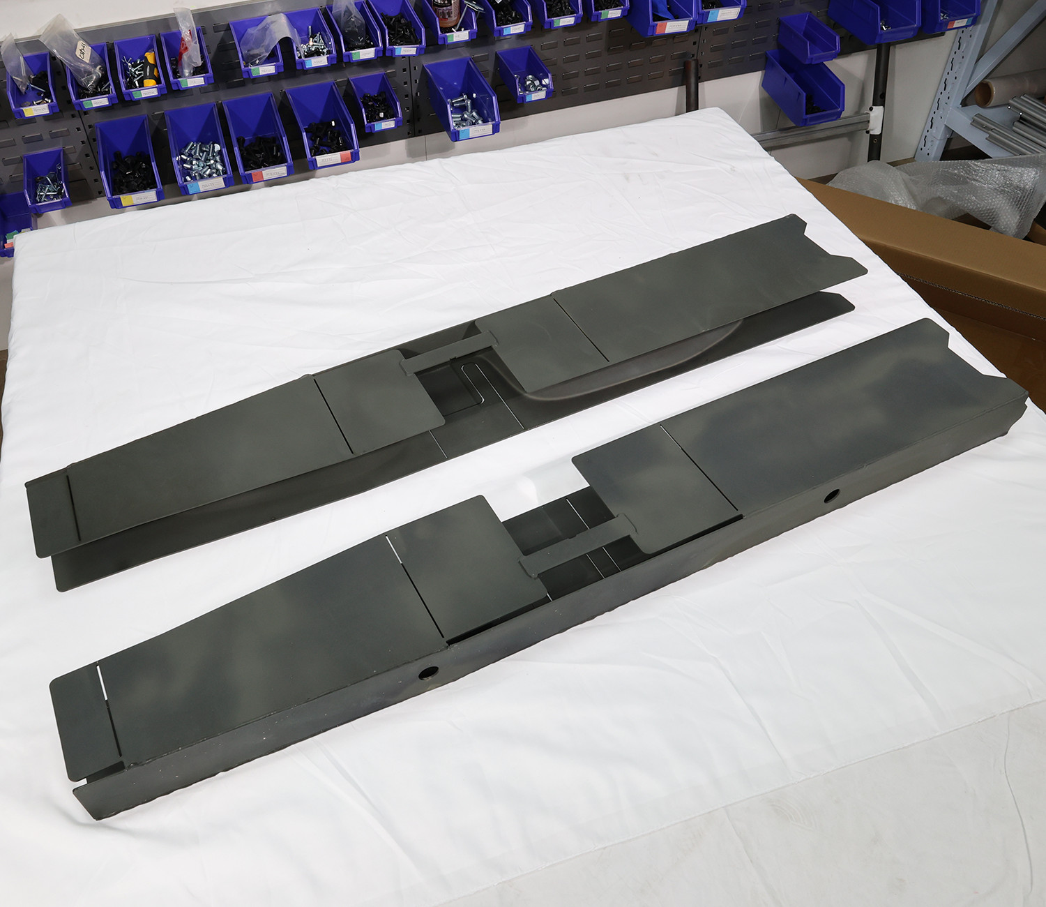 Centre/Mid/Mid rear frame for 2007-2014 Silverado &Sierra 1500 Reg/Ext /Crew Cab