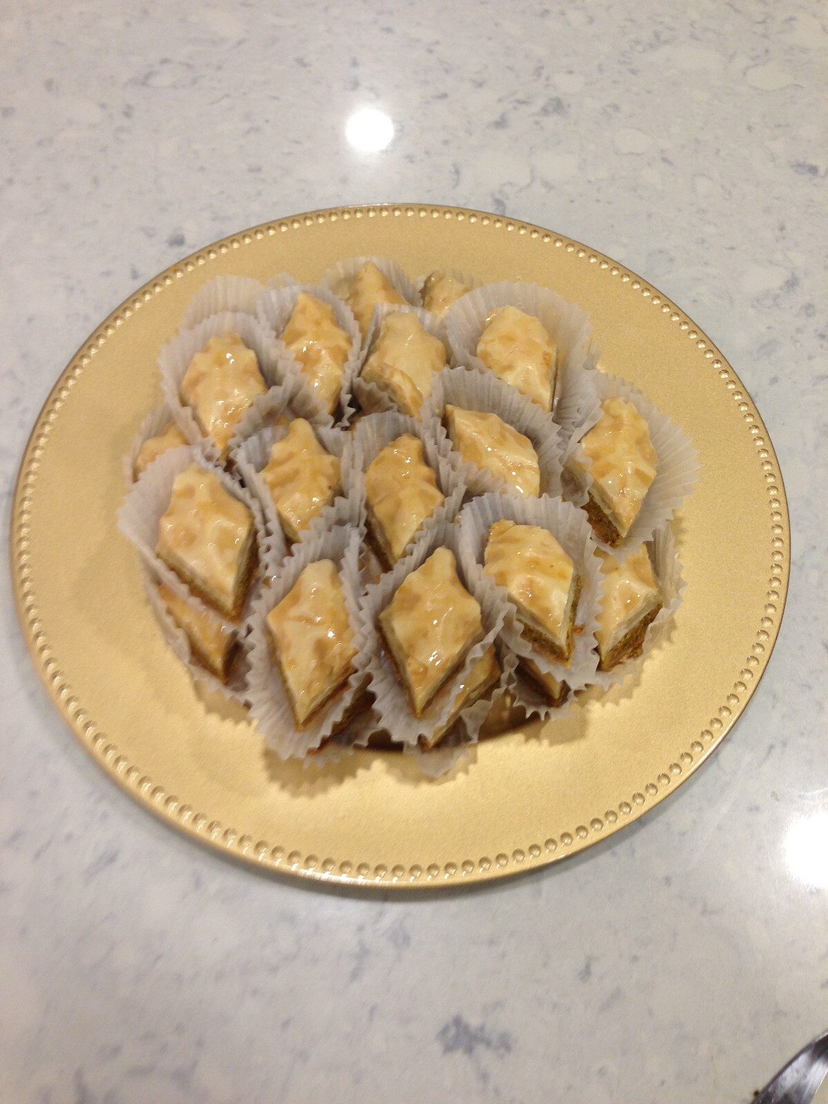 Organic Baklava with Pistachio & RAW Honey! Unique Quality (1LB) (15 Piece)