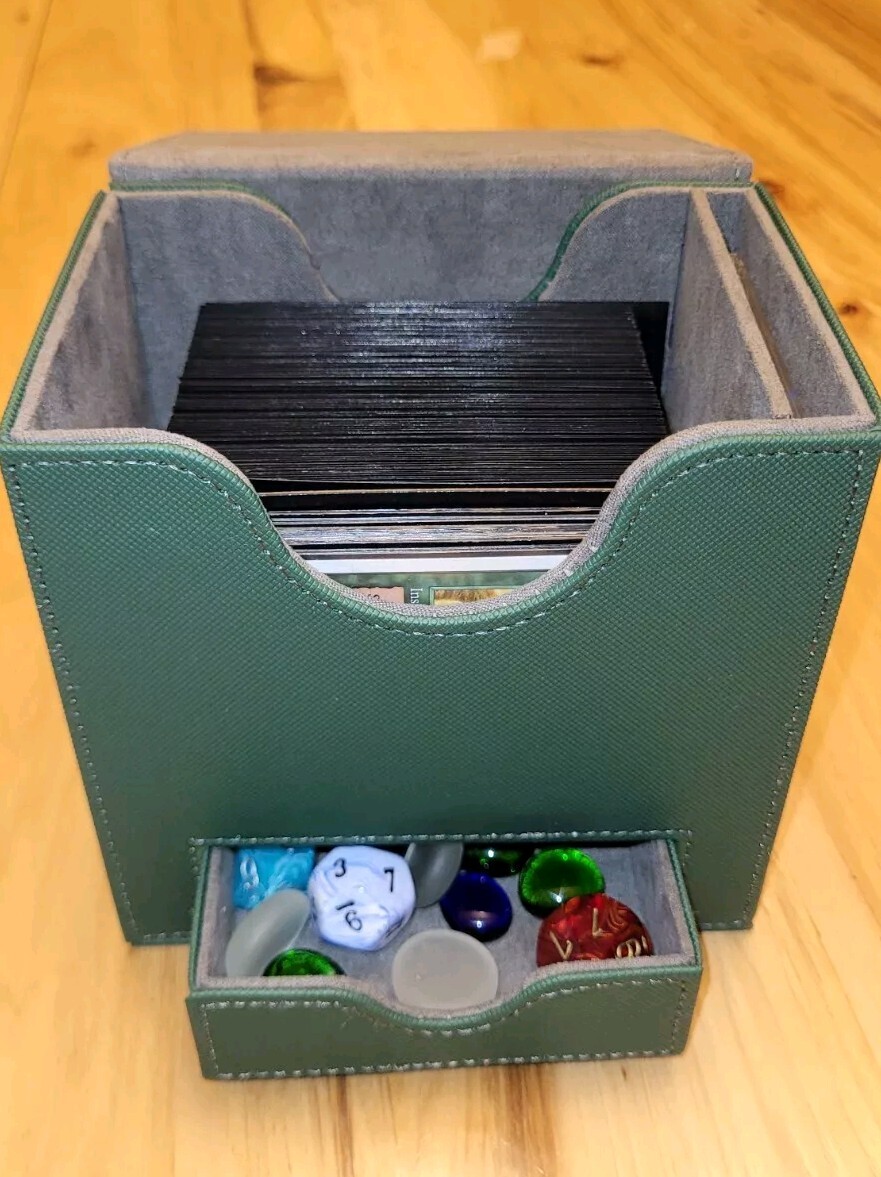 MTG Commander Deck Card Box Display Window Dice Drawer 100+ Double Sleeved Green