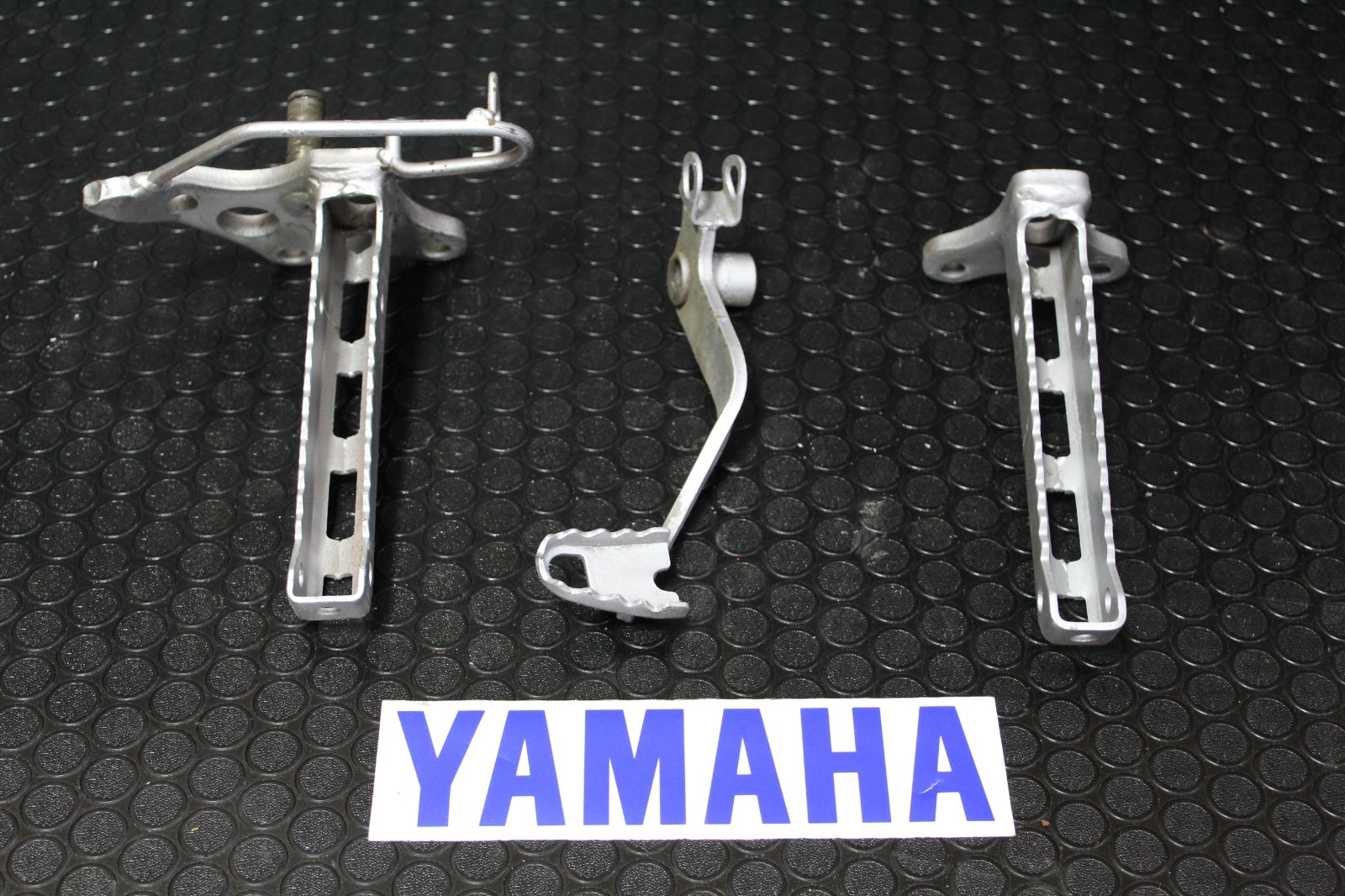 88-02 YAMAHA BLASTER OEM FOOT PEGS RESTS & REAR BRAKE PEDAL 🔥FAST SHIP🔥 GEN2