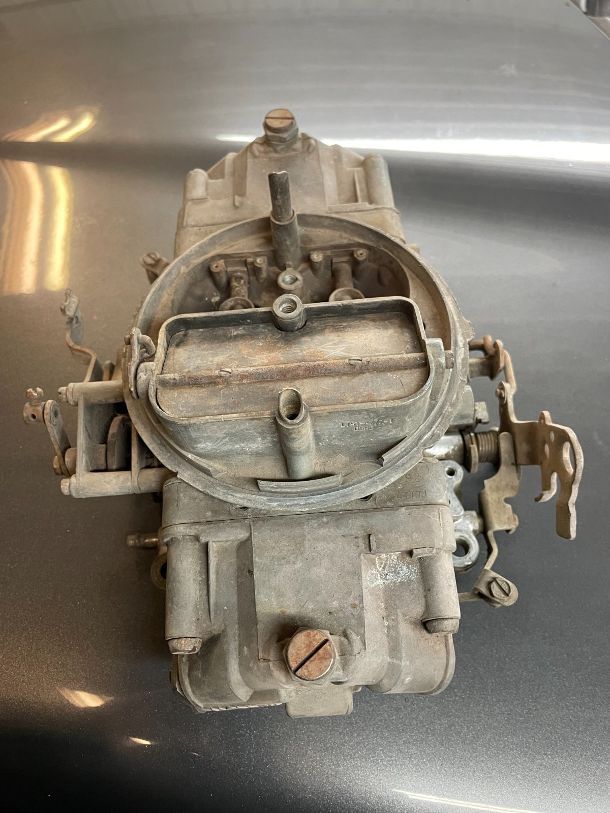 HOLLEY 4771 DOUBLE PUMPER DUAL FEED 650 CFM FOUR BARREL CARBURETOR