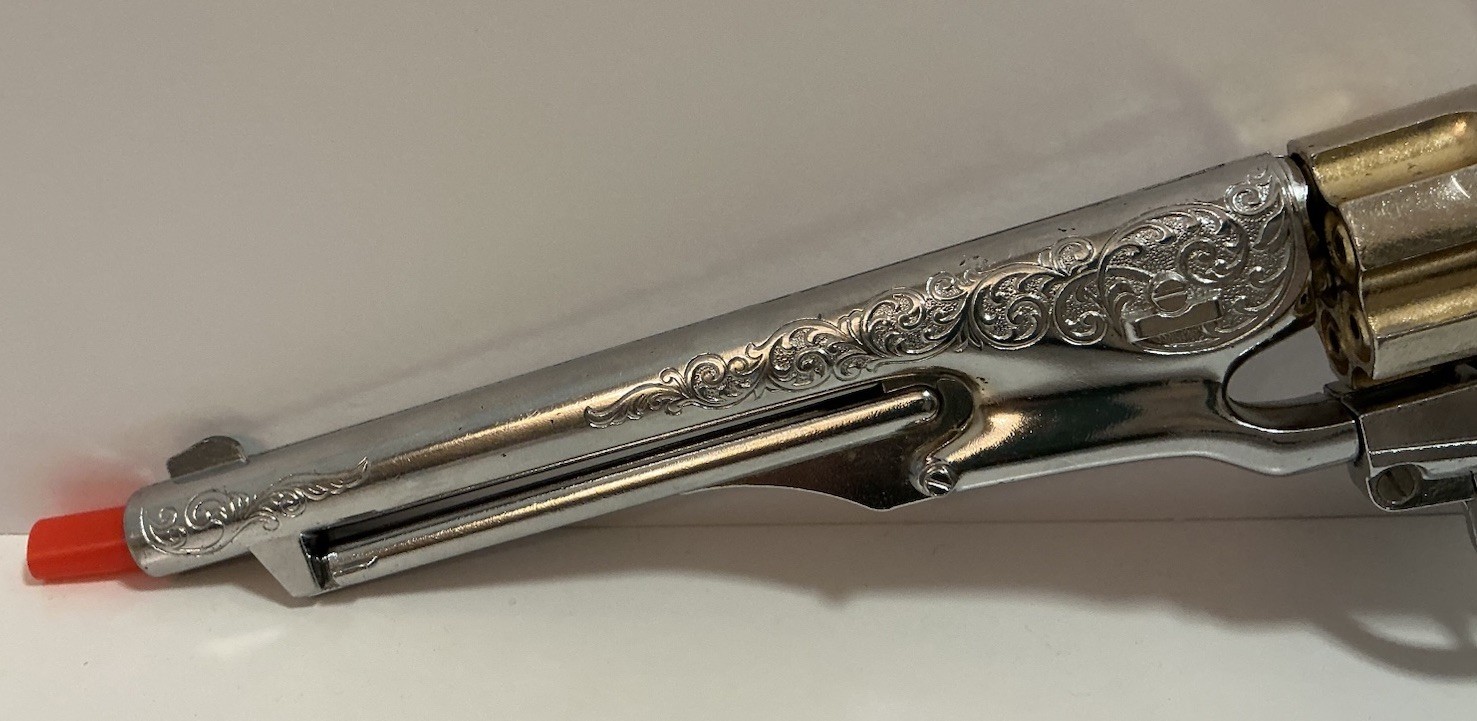 VINTAGE HUBLEY COLT 45 CAP GUN W/ 6 ORIGINAL BULLETS & 4 BOXES OF STALLION CAPS