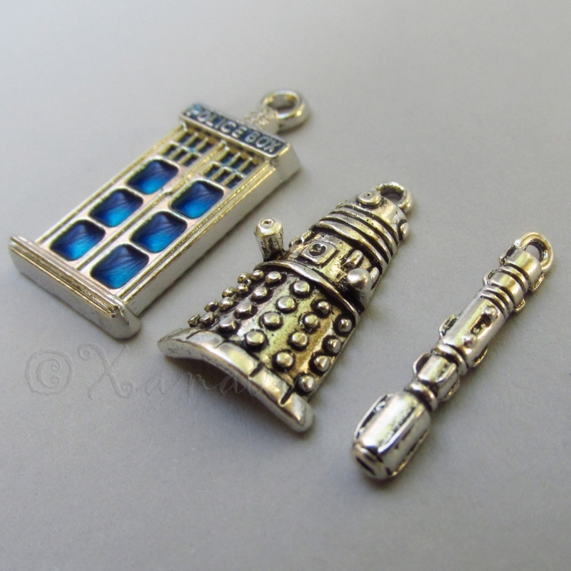 Doctor Who Tardis, Sonic Screwdriver, Dalek Charms Mix CM2008 - 3, 15 Or 30PCs