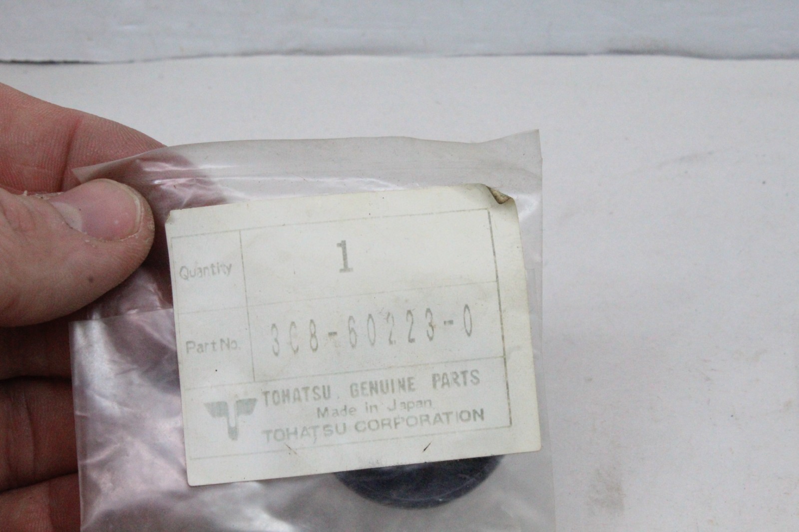 Nos OEM Genuine Nissan/Tohatsu Outboard Oil Seal 3C8-60223-0