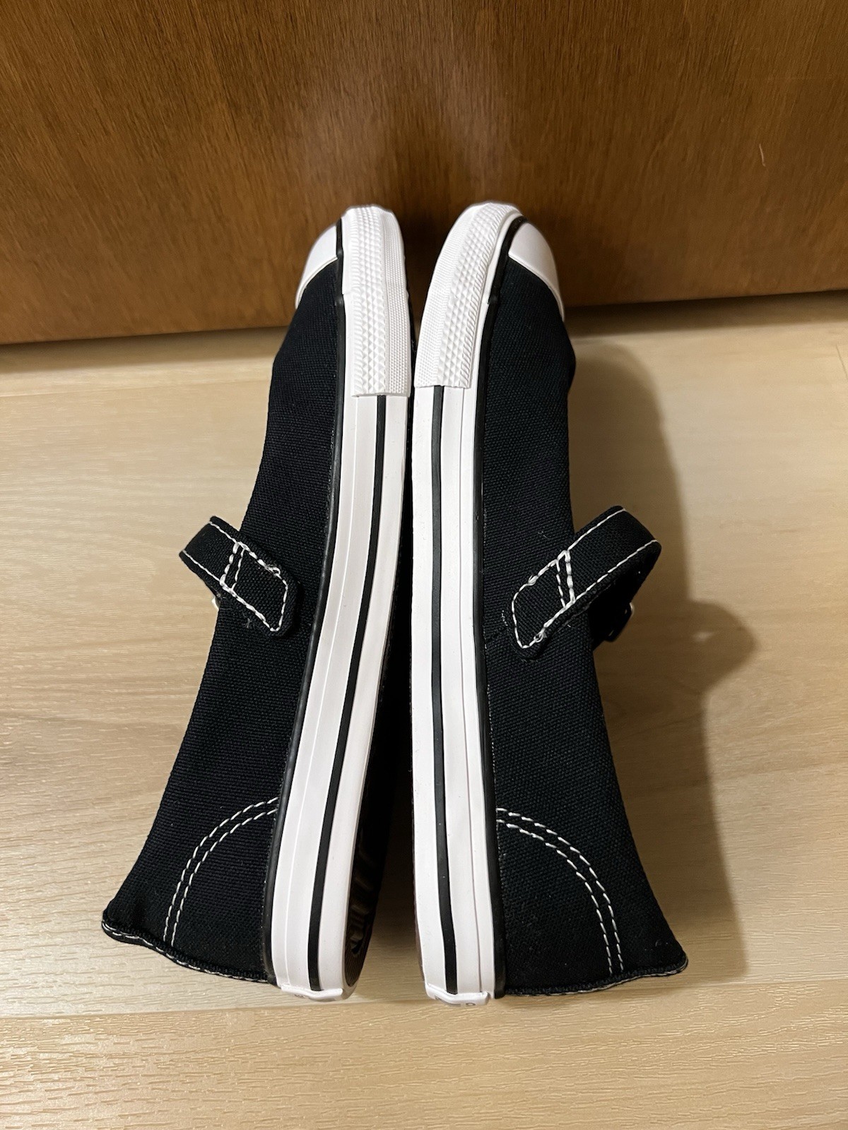 Converse Chuck Taylor All Star Youth Size 2 Black Dainty Mary Janes NEW In Box