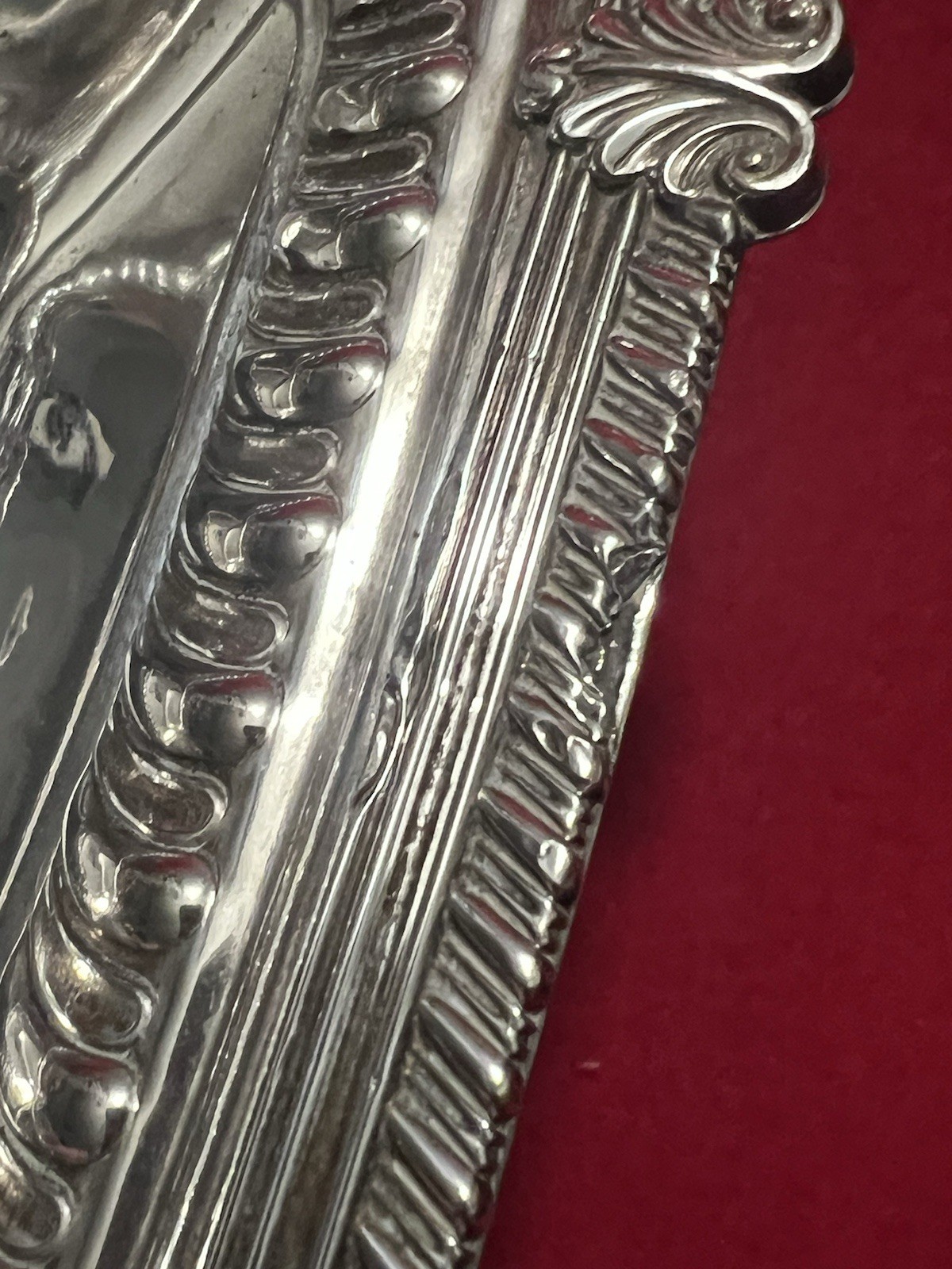 Large George III Old Sheffield Plated Handled Cake Basket W/Shell Border C.1810s