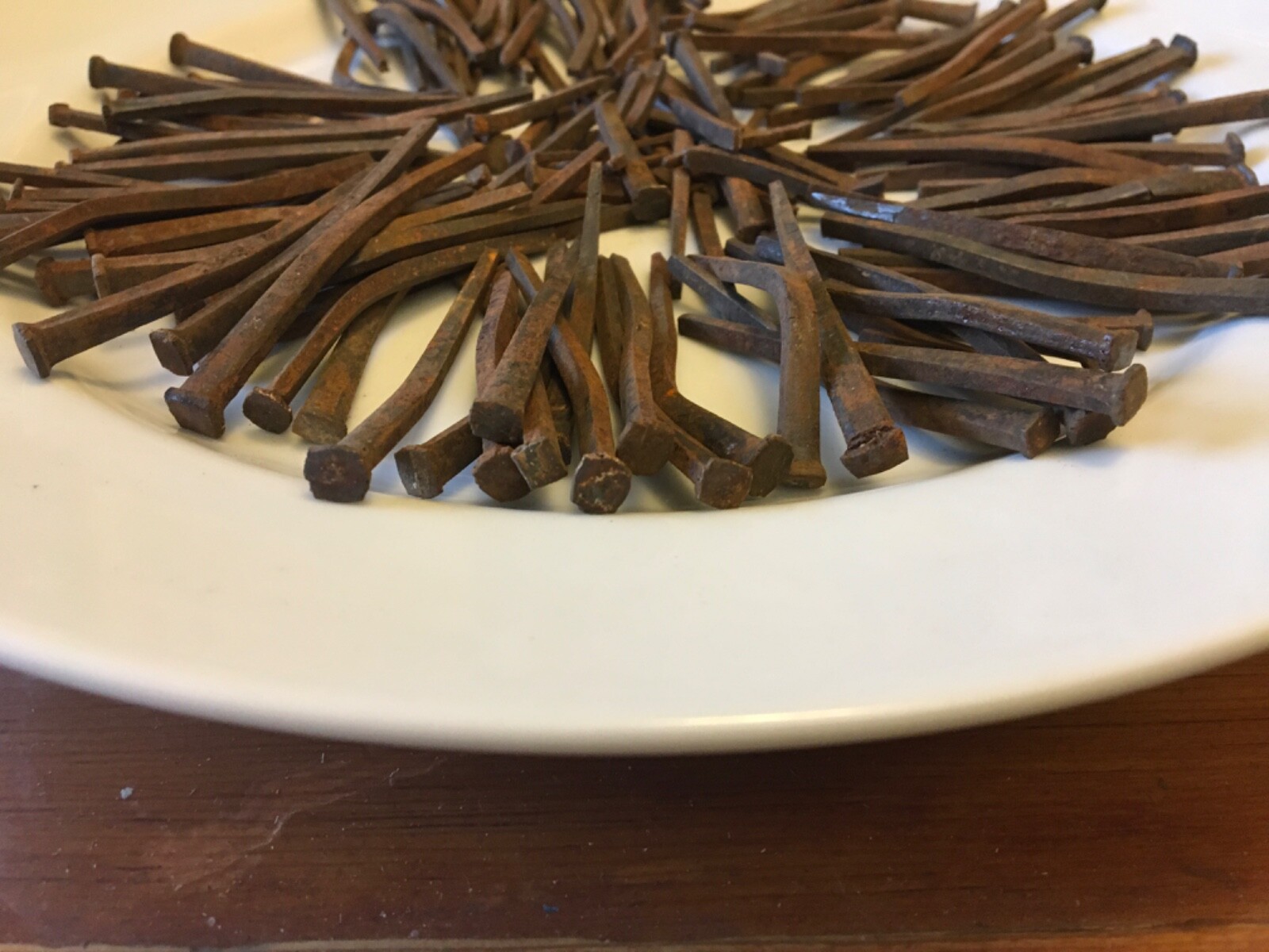 120+ OLD HAND CUT SQUARE HEAD 2 1/2” NAILS, RUSTY 1800’S 1900’S No25