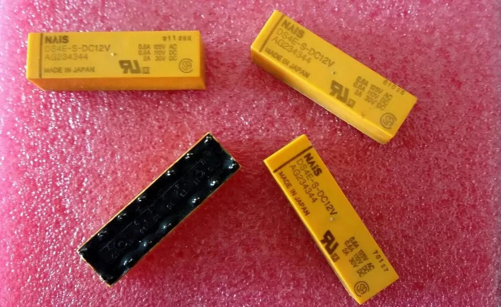 25 Pcs lot DS4E-S-DC12V Nais Signal Relays.