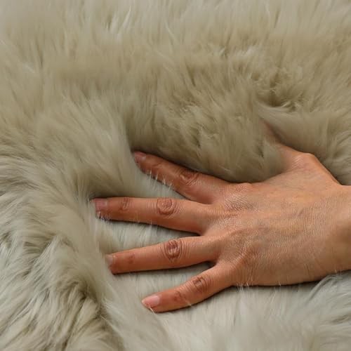 New Zealand Natural Wool Square Sheepskin Seat Pad 18x18 Inch 1 Cream Coffee