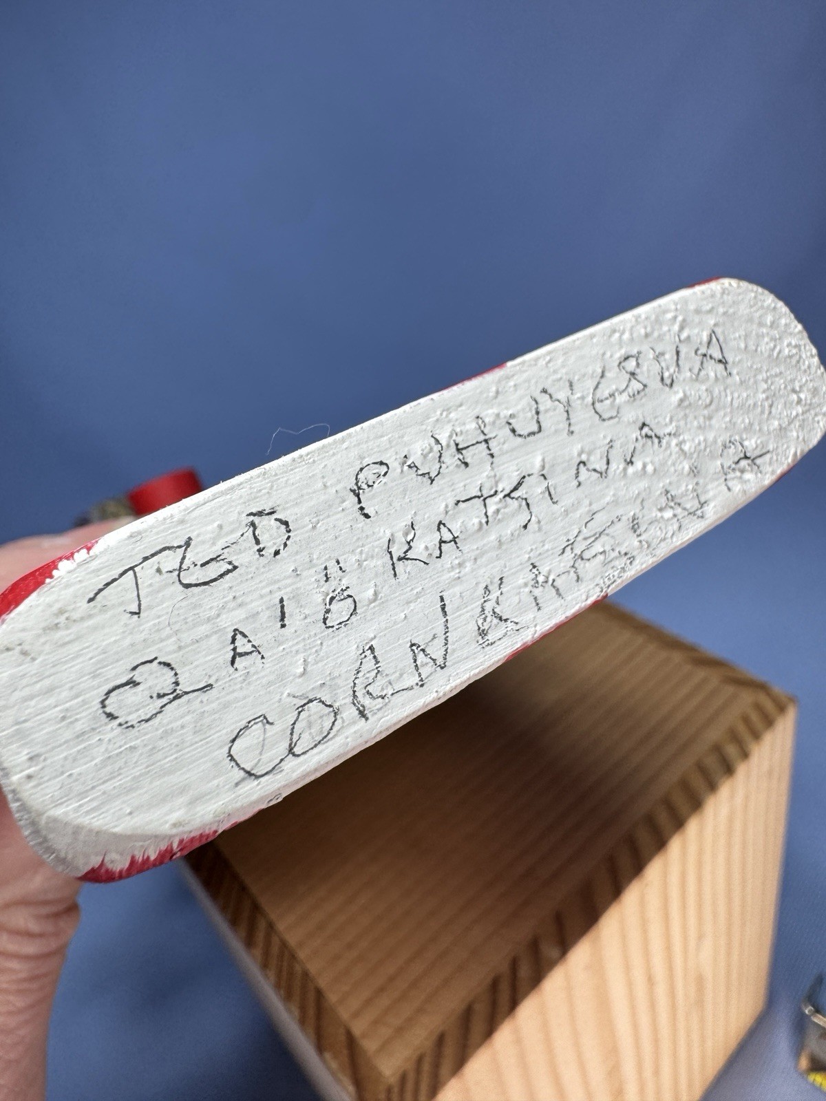 VTG Hopi Puchtihu Corn Kachina Flat Carved Wood With Feathers 7” Sign Puhuyesua