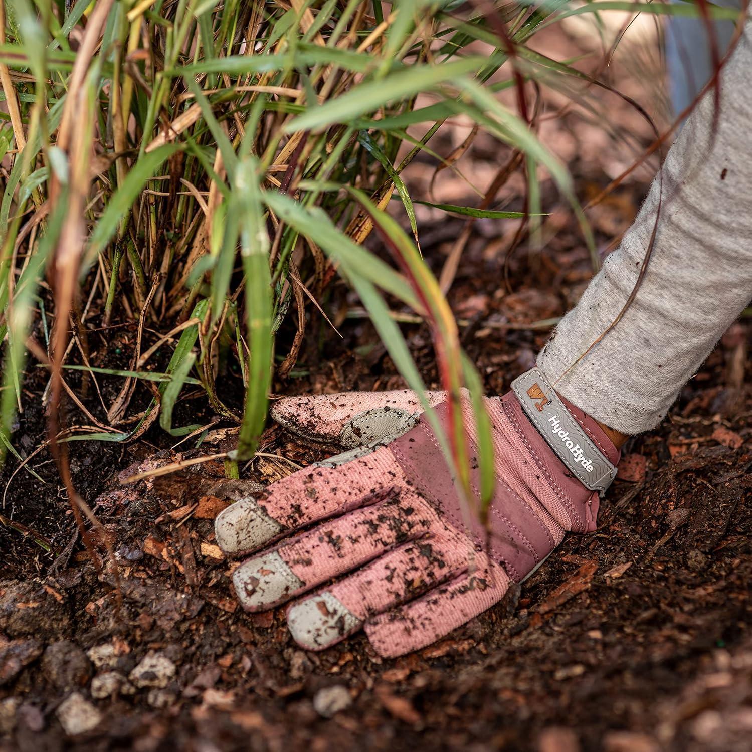Wells Lamont Women's HydraHyde Water-Resistant Leather Palm Hybrid Work Gloves