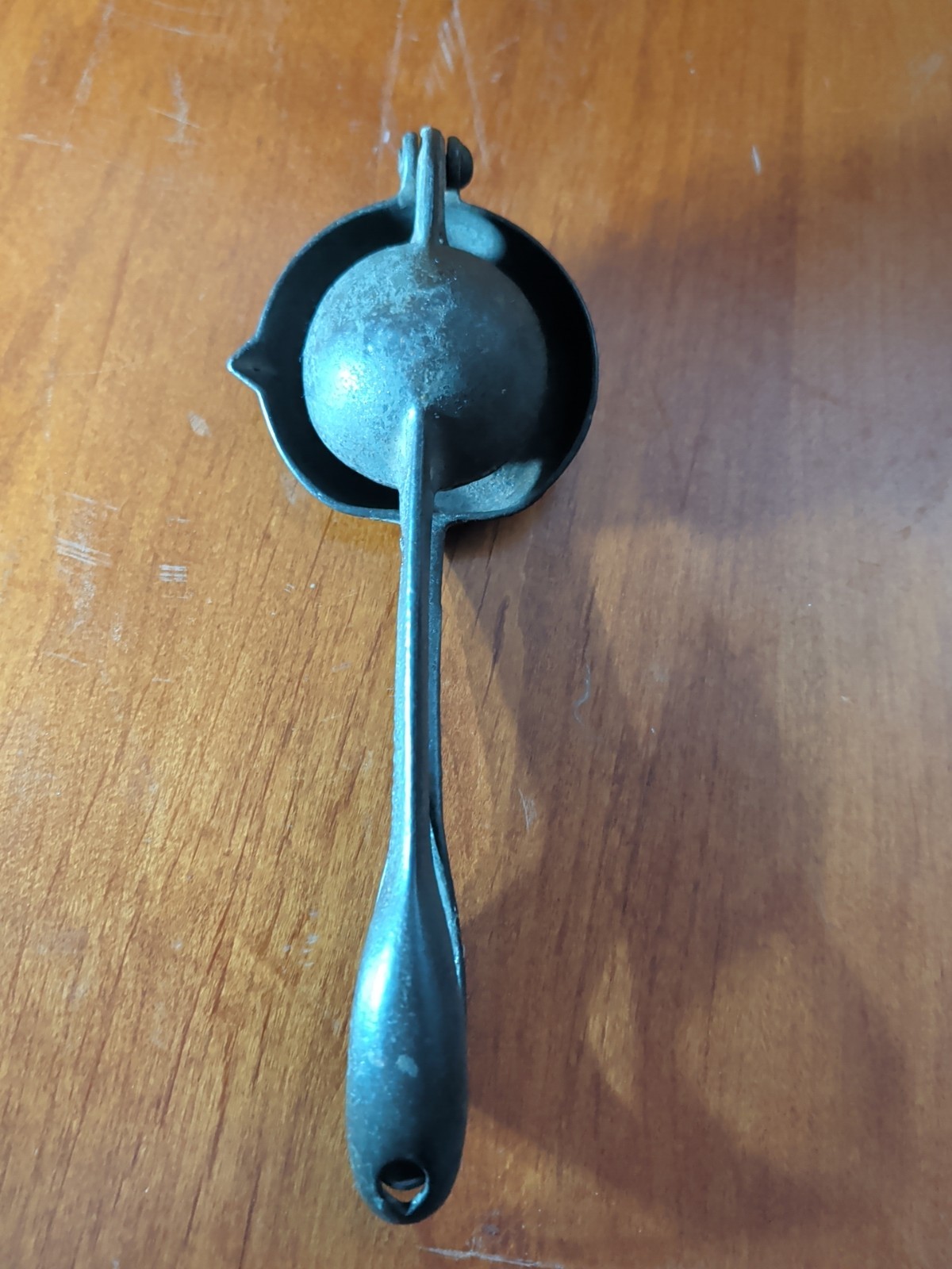 Cast Iron Juice Citrus Squeezer Civil War Era Ex Condition