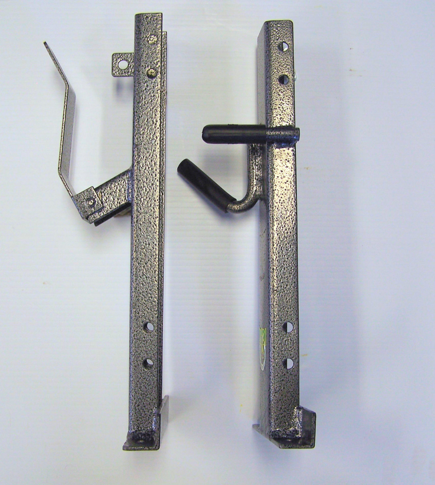 Lockable OPEN Trailer Single Trimmer Rack Holds 1 Landscape Trimmer- PK-6S