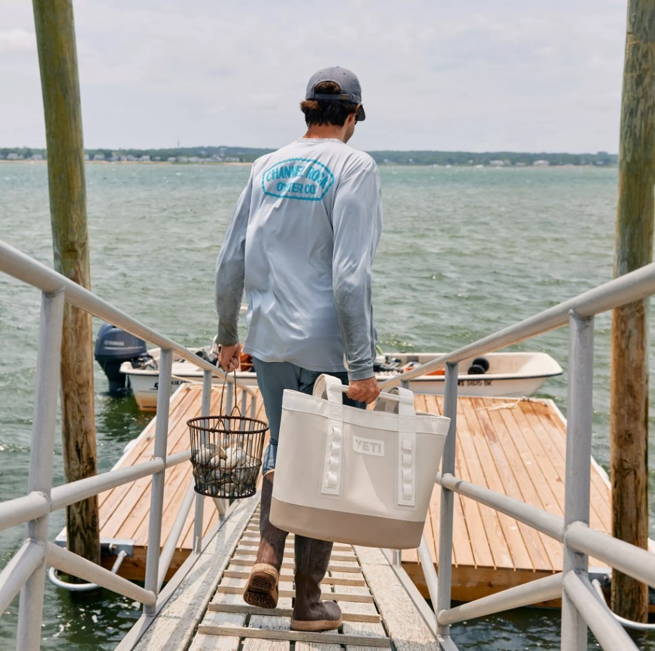 YETI Camino 35 2.0 Carryall Tote Bag Cape Taupe Waterproof New