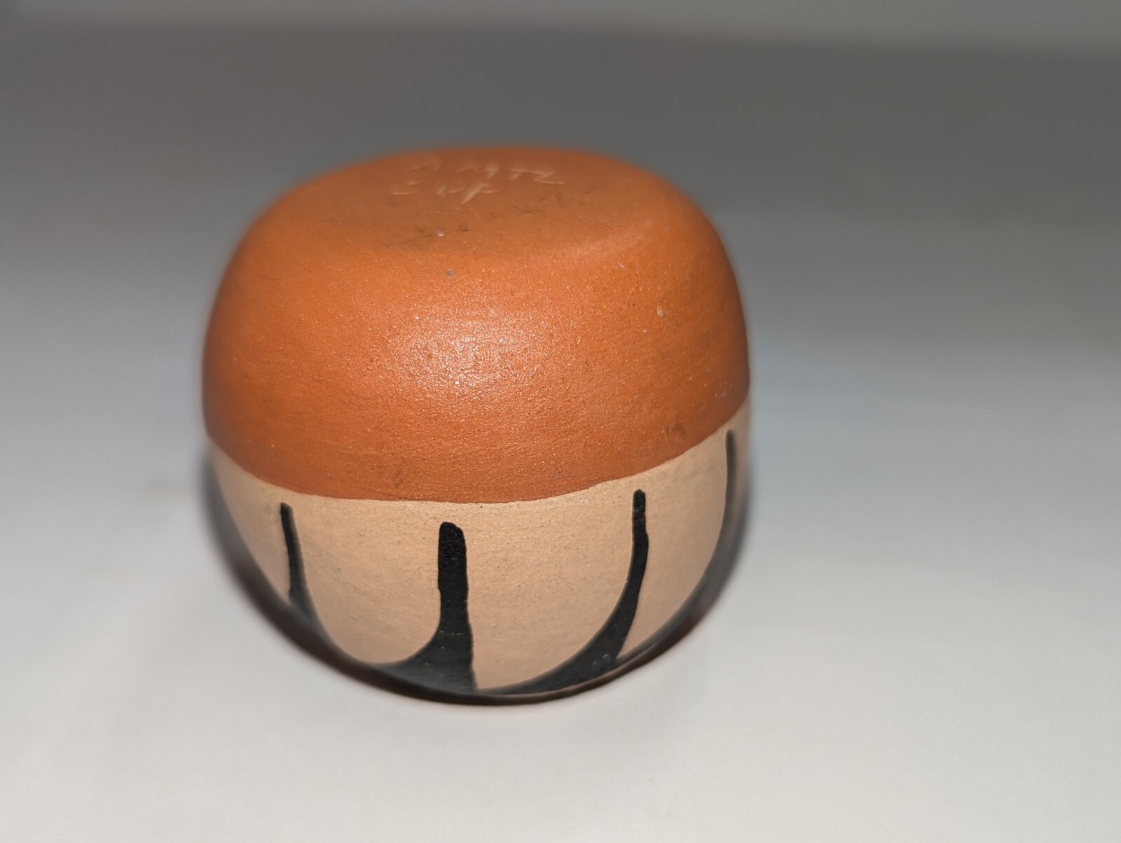 Vtg Native American Mini Pottery x2 Kewa & Jemez Pueblo Signed Lovato & Chinana