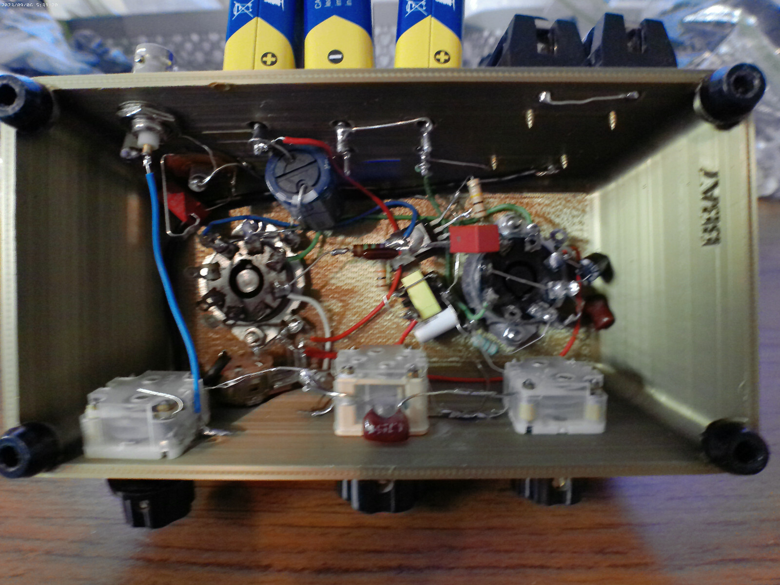 DIY AM/LONGWAVE/SHORTWAVE REGENERATIVE RECEIVER (100 KHZ TO 17.35 MHZ)
