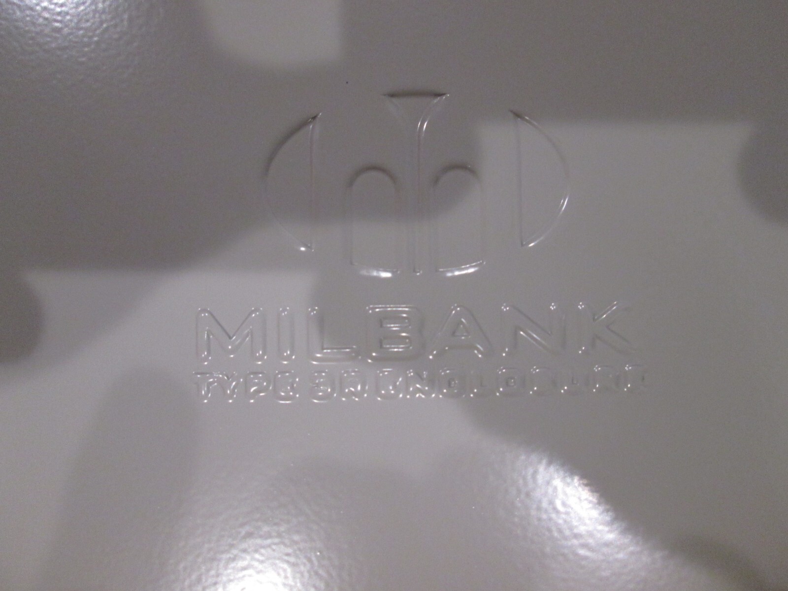 MILBANK - meter socket - 320 amp - 3 Phase - 7T BYPS U4342-R-K7-K6-BLG-AEPU