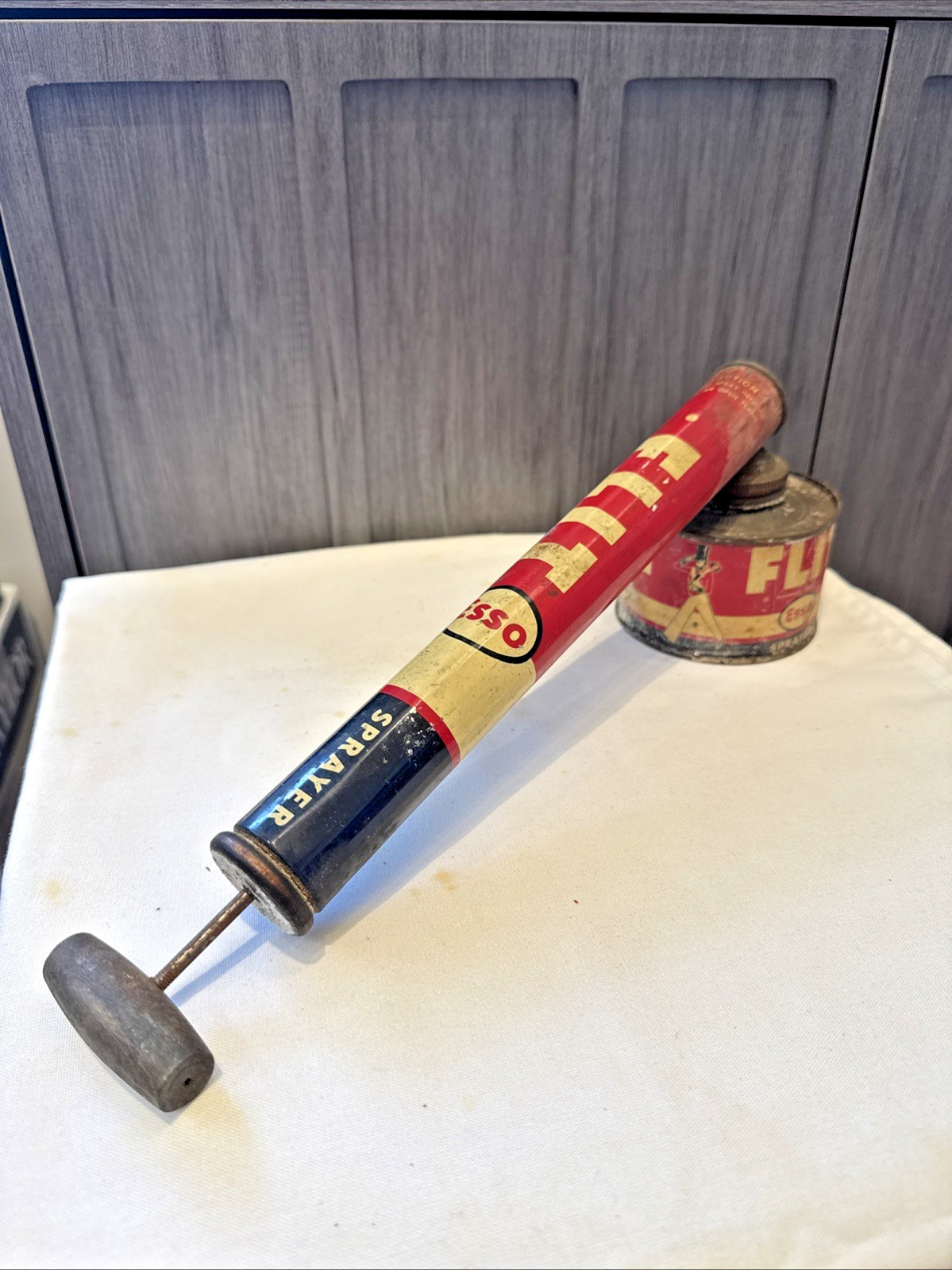 VINTAGE! Esso Flit Sprayer Oil Bug Manual Pump Rare Tin Metal Empty Rust