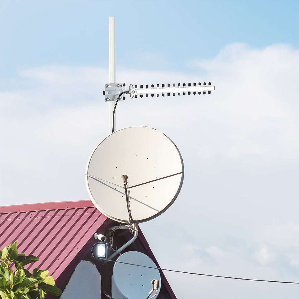 2.4GHz Yagi WiFi Antenna 25dBi Outdoor Directional Signal for Wireless Router
