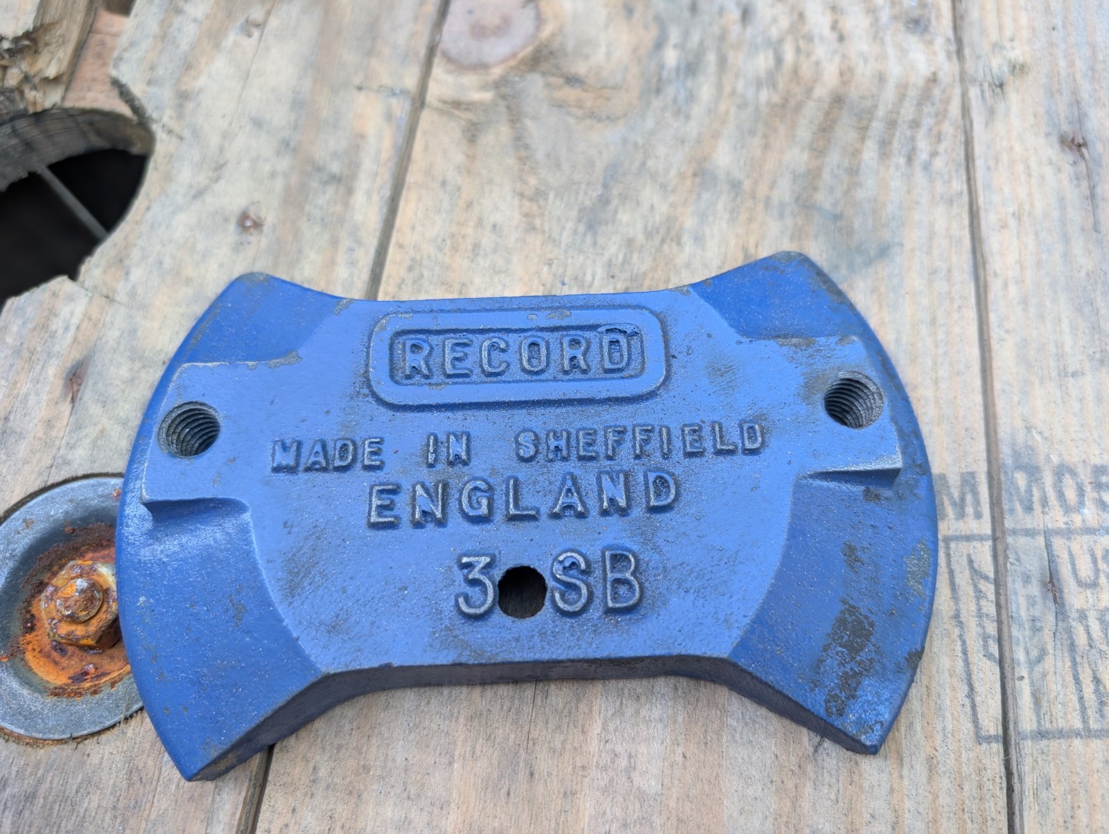 Record No. 3 Vise & Swivel Base, 4" Jaws. Made In Sheffield England, 37.6 lbs.