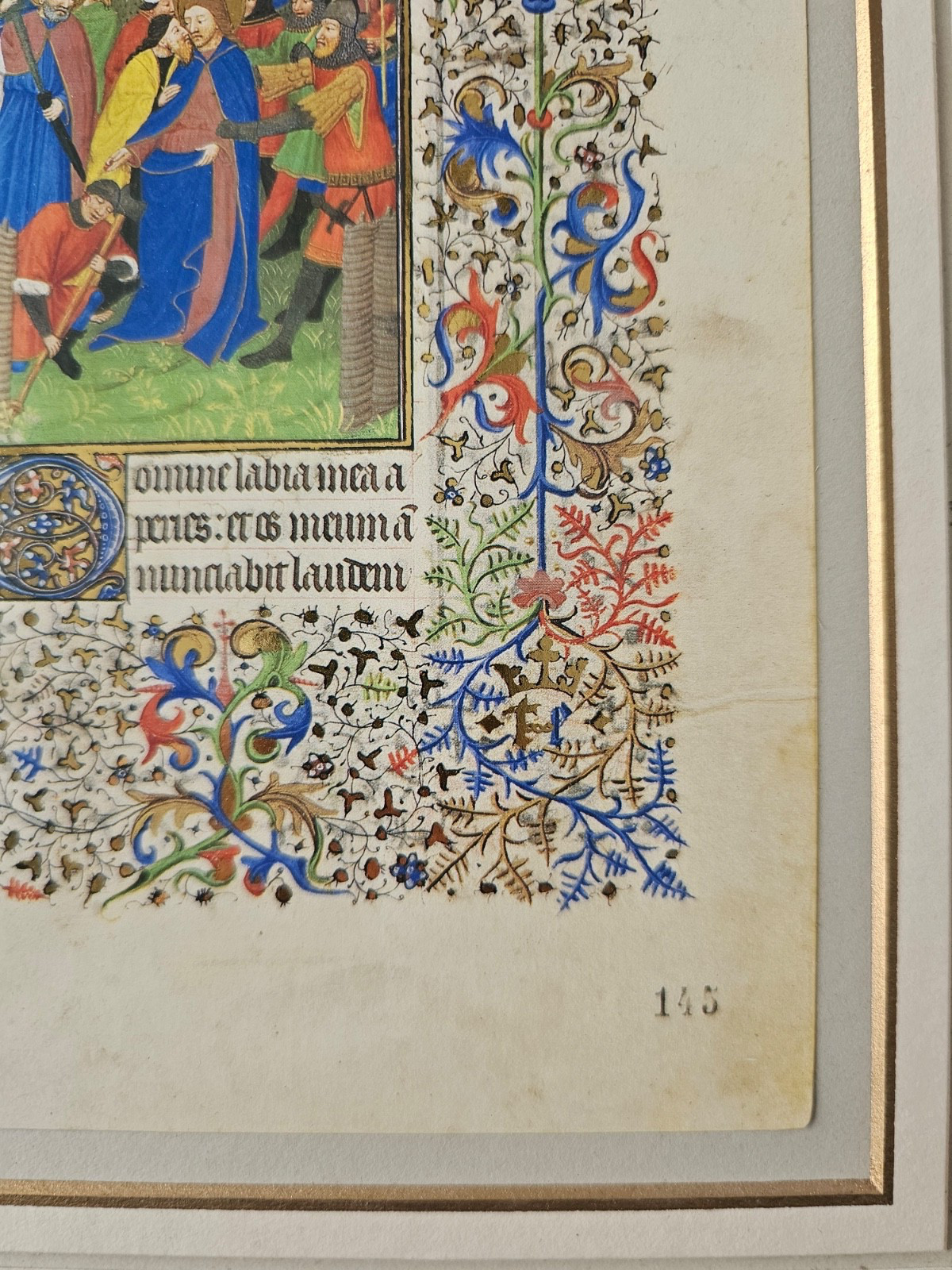 A CHARMING MOUNTED ANTIQUE ILLUMINATED MANUSCRIPT PAGE, EMBOSSED