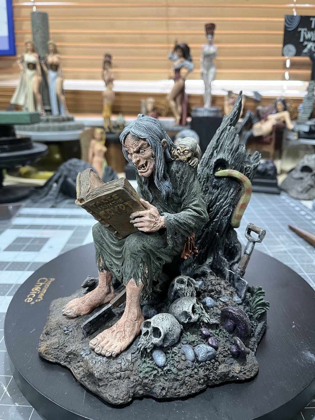 The Crypt-Keeper Ghoulish Trio Statue (Custom Repainted) Read Description