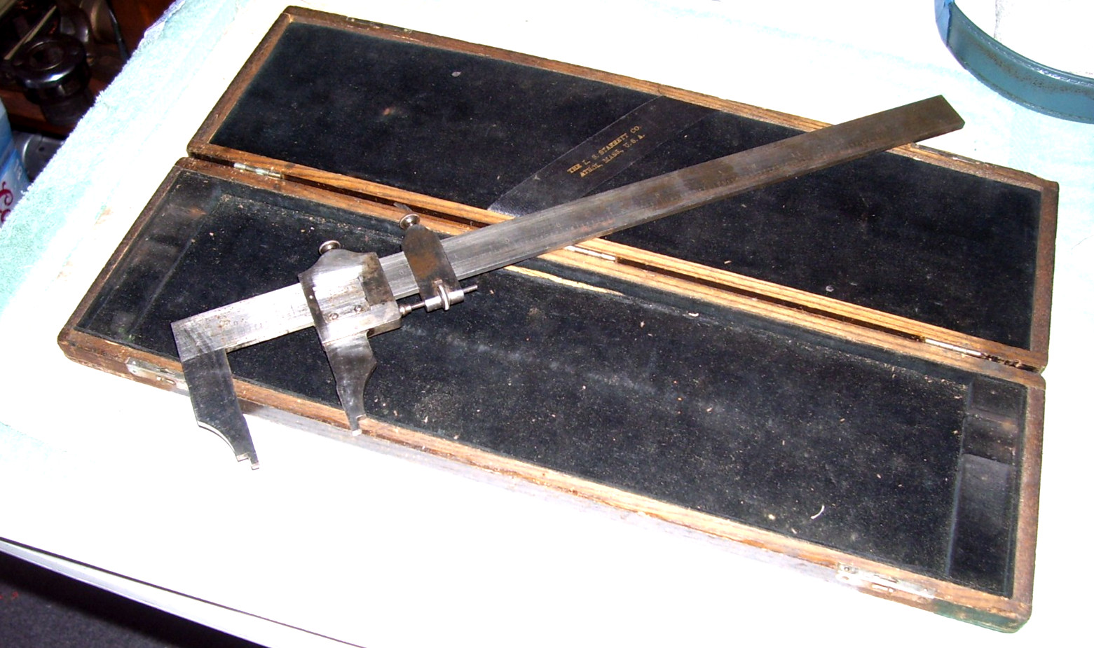 Vtg L.S. Starrett No. 122 13” Vernier Caliper - Machinist Tool - USA, Oak Case