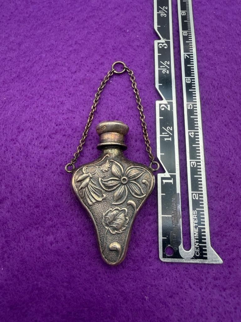 Beautiful Art Nouveau style Sterling Silver Perfume Bottle Pendant Floral