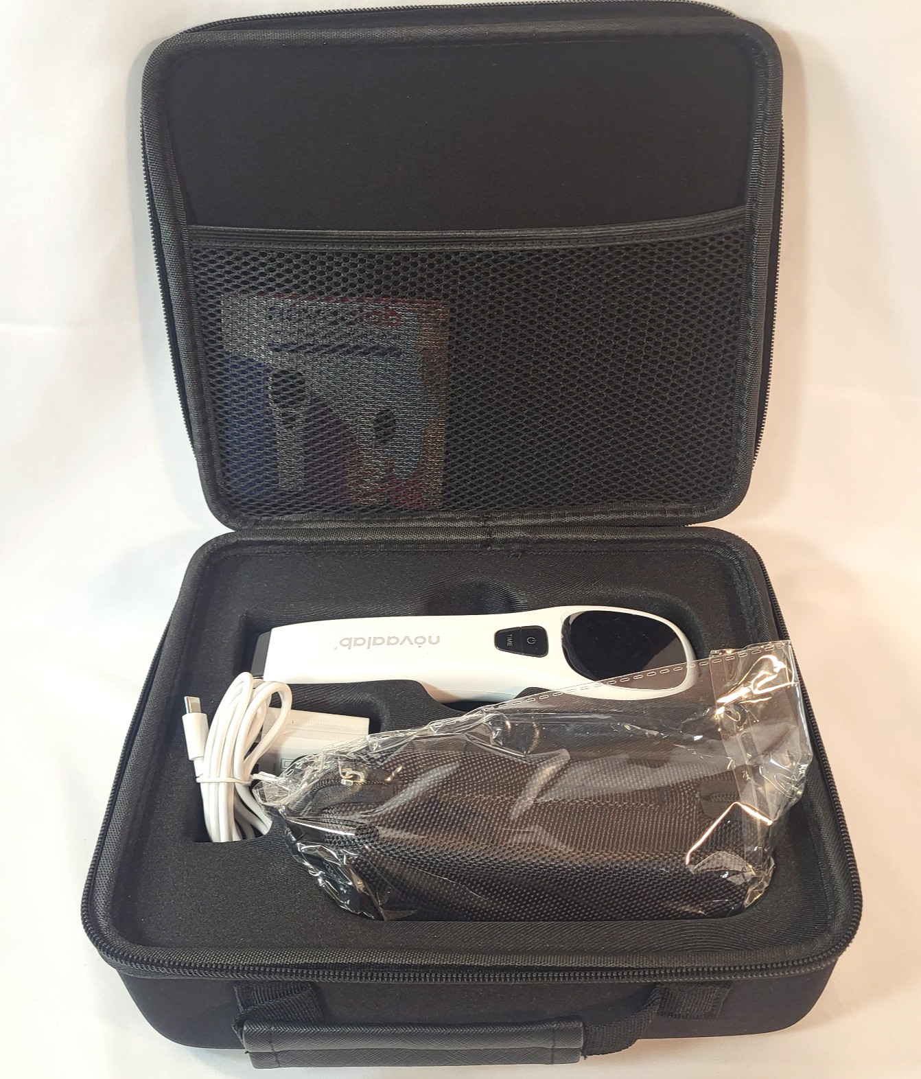 Novaalab Red Light Therapy Extra-Strength Healing-Pain Relief Laser - Used