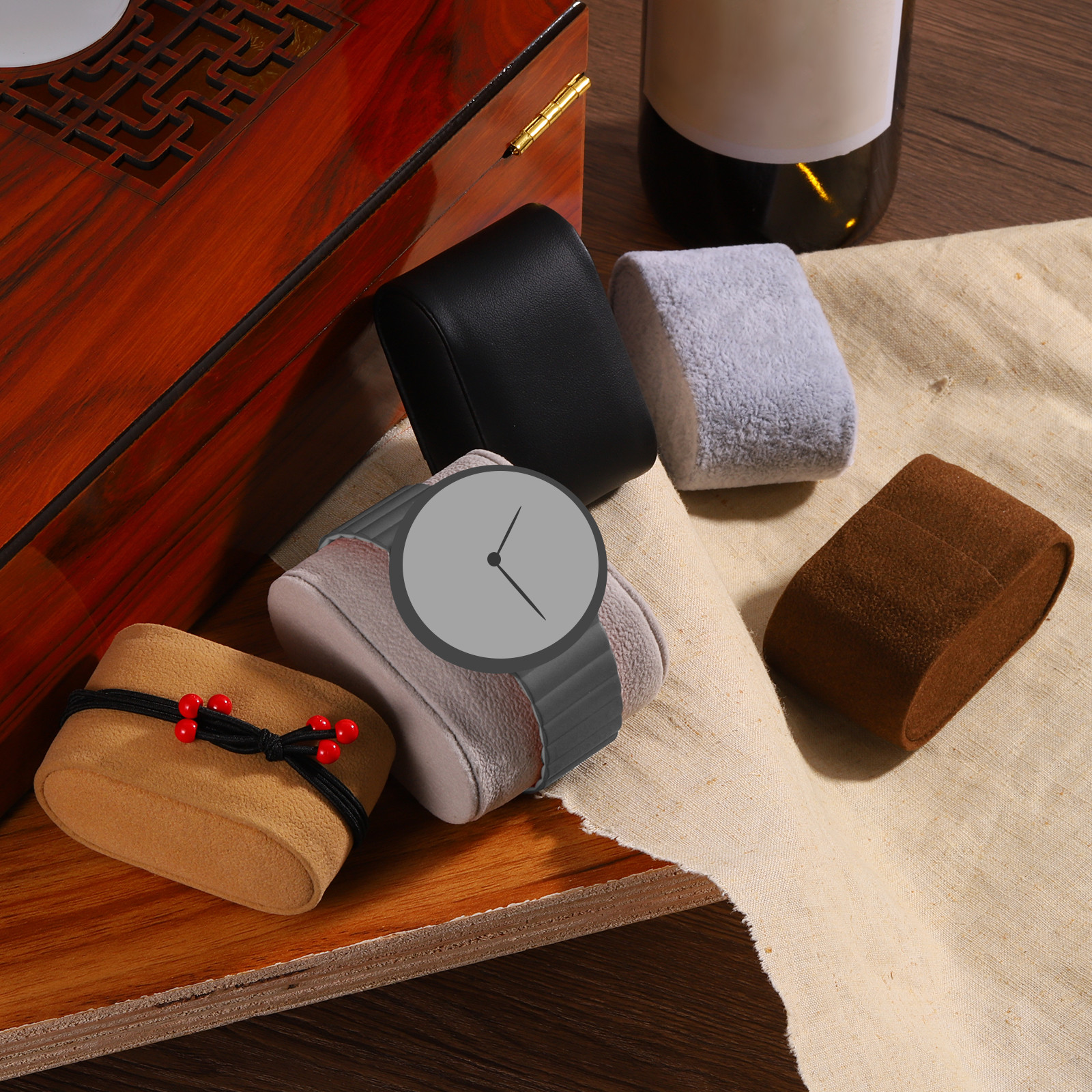 6Pcs Leather Bracelet Watch Pillow Jewelry Display Cushion Pillows Large Black