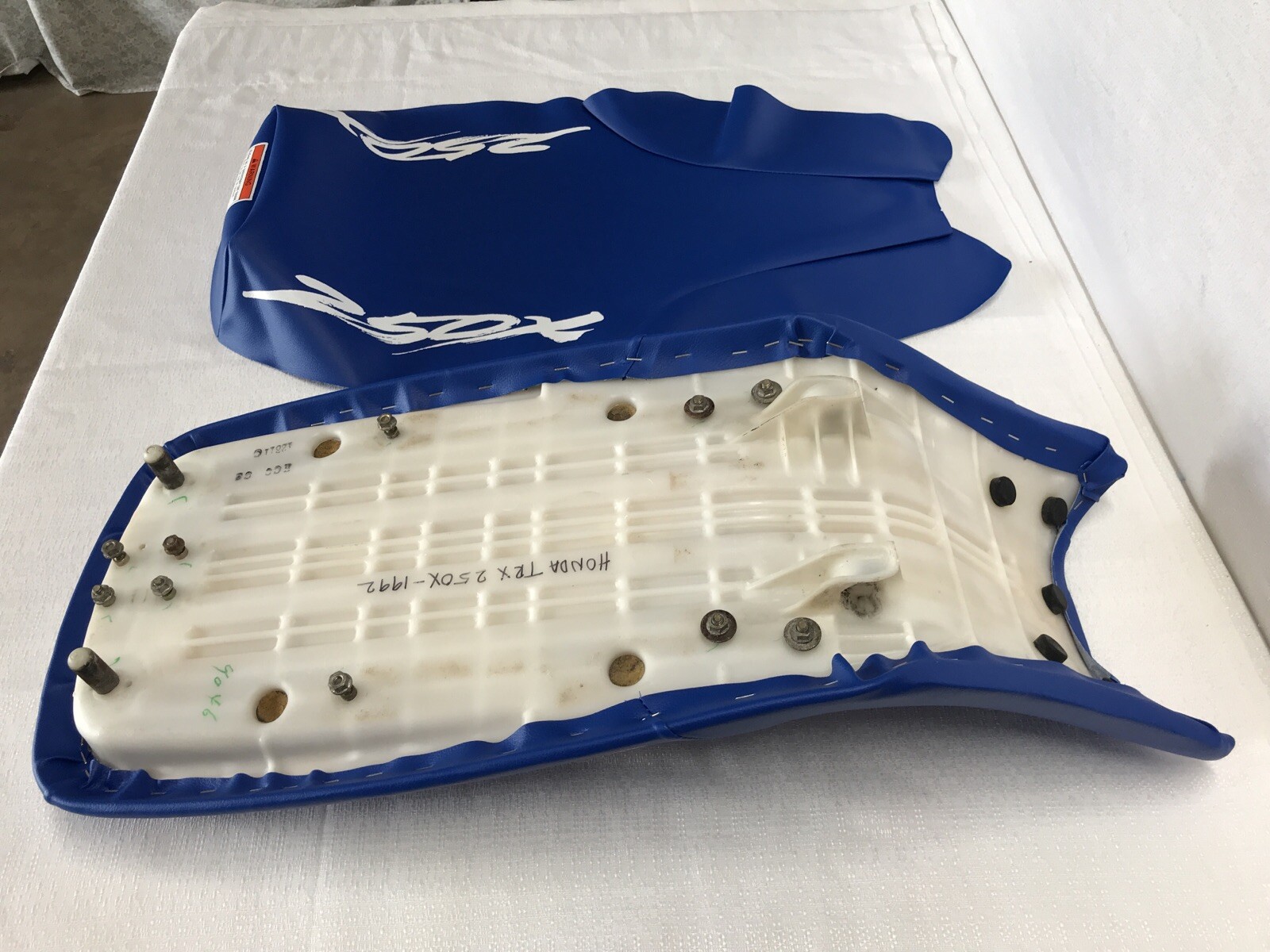 HONDA TRX250X SEAT COVER HONDA FOURTRAX 250X SEAT COVER-blue- 1991 & 1992 (H412)