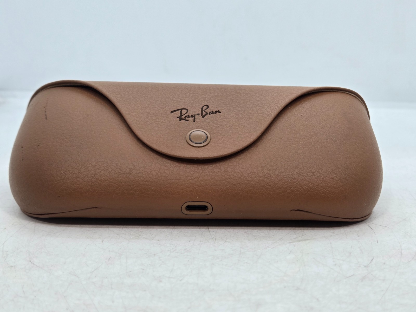 Ray-Ban Meta Charging Case (Case Only) 1AT2414A00 FAST FREE SHIPPING c