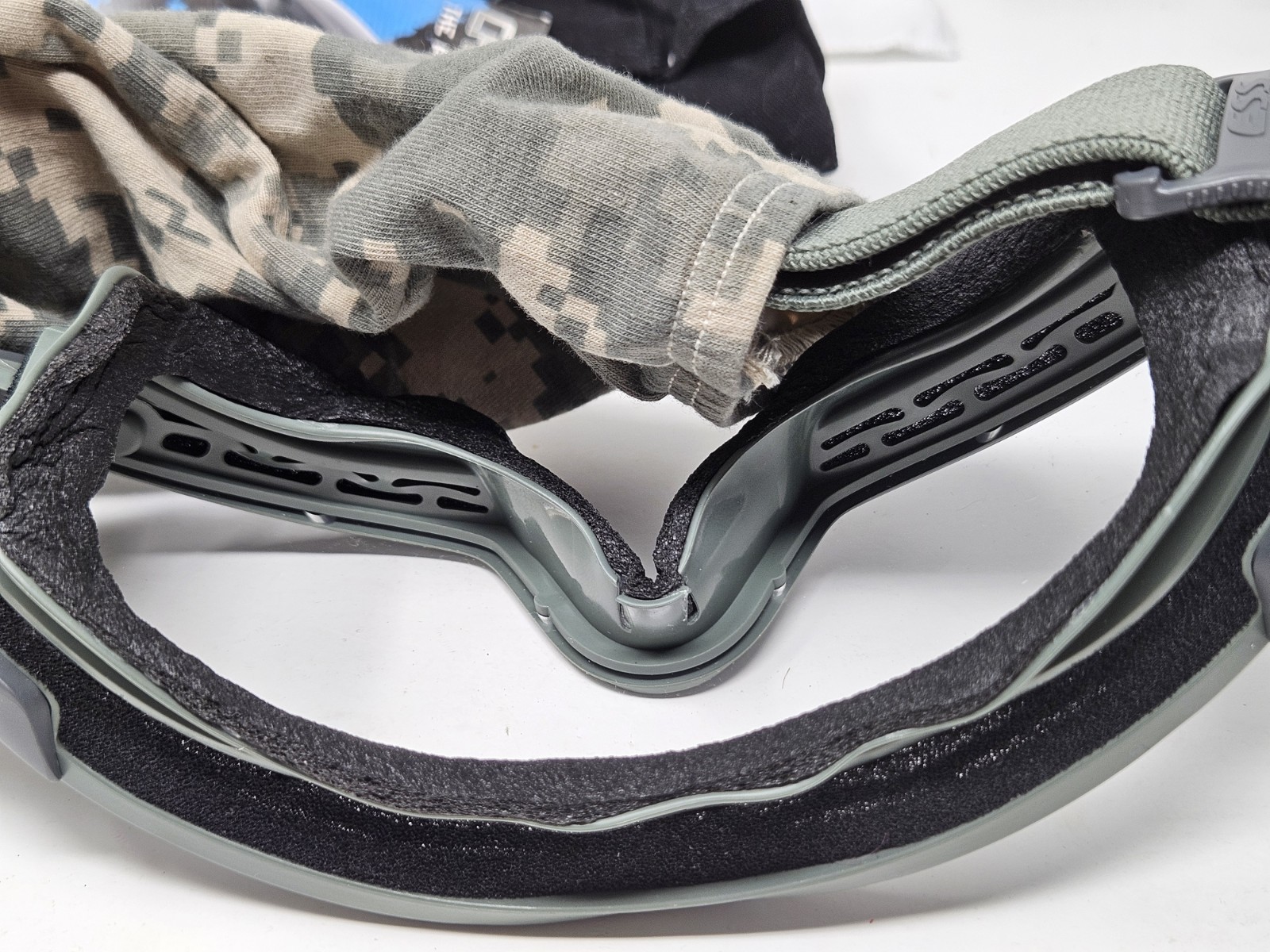 USGI ESS ACU Eyeshield System Profile NVG Goggles US Army 740-0129