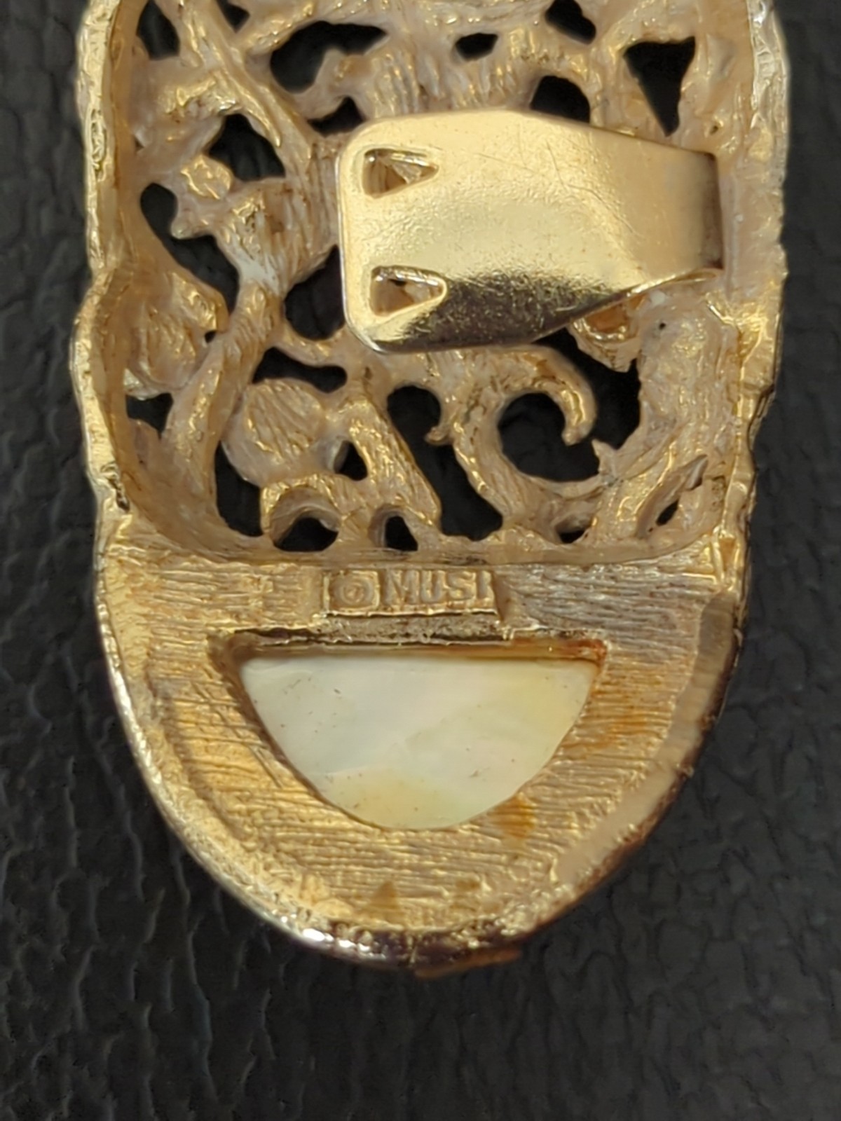 Vintage Musi Rhinestone Shoe Clips Silver Amber Oval Intricate Scrolling