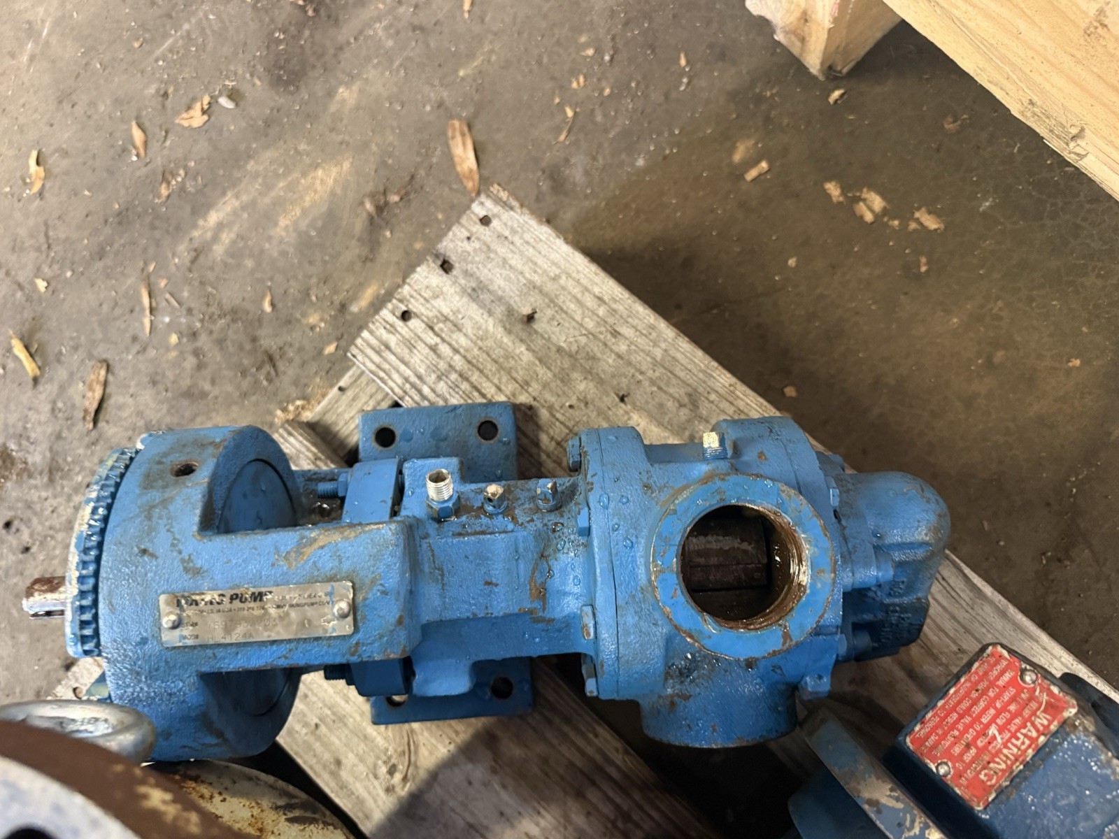 Viking Pump  HL4124A Turns Good !!