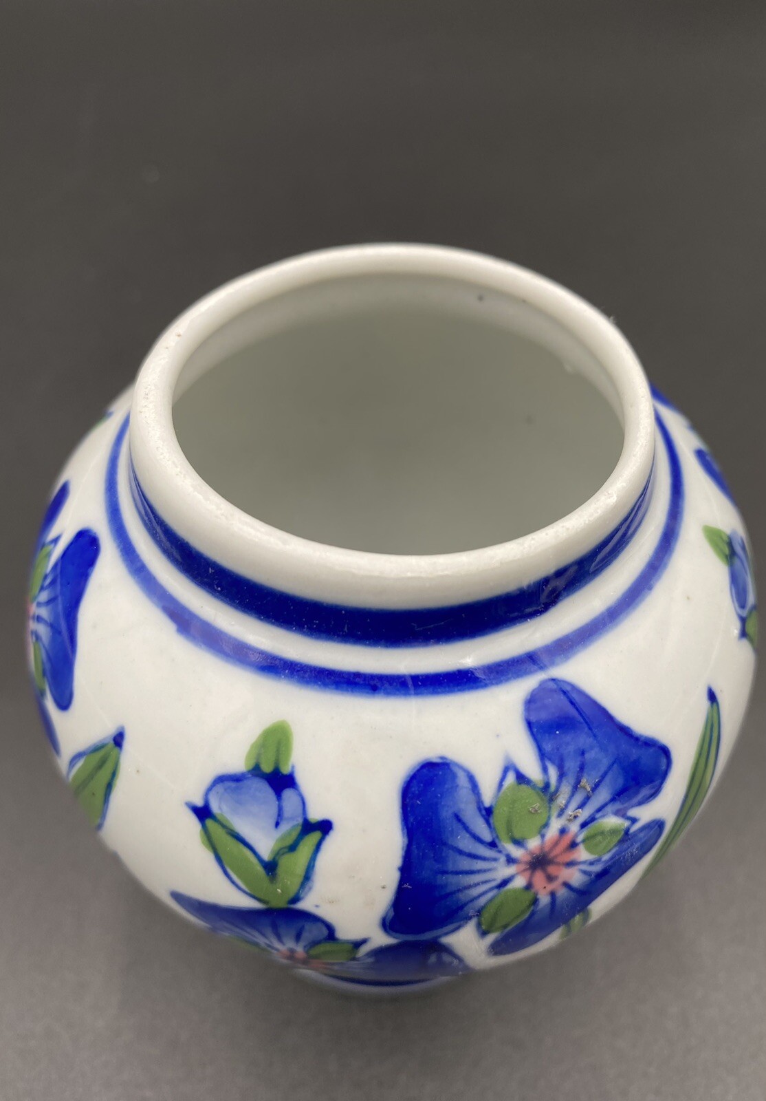 Chinese Porcelain Ginger Jar, Cobalt & Light Blue Irises, 6.5" with Lid, MINT