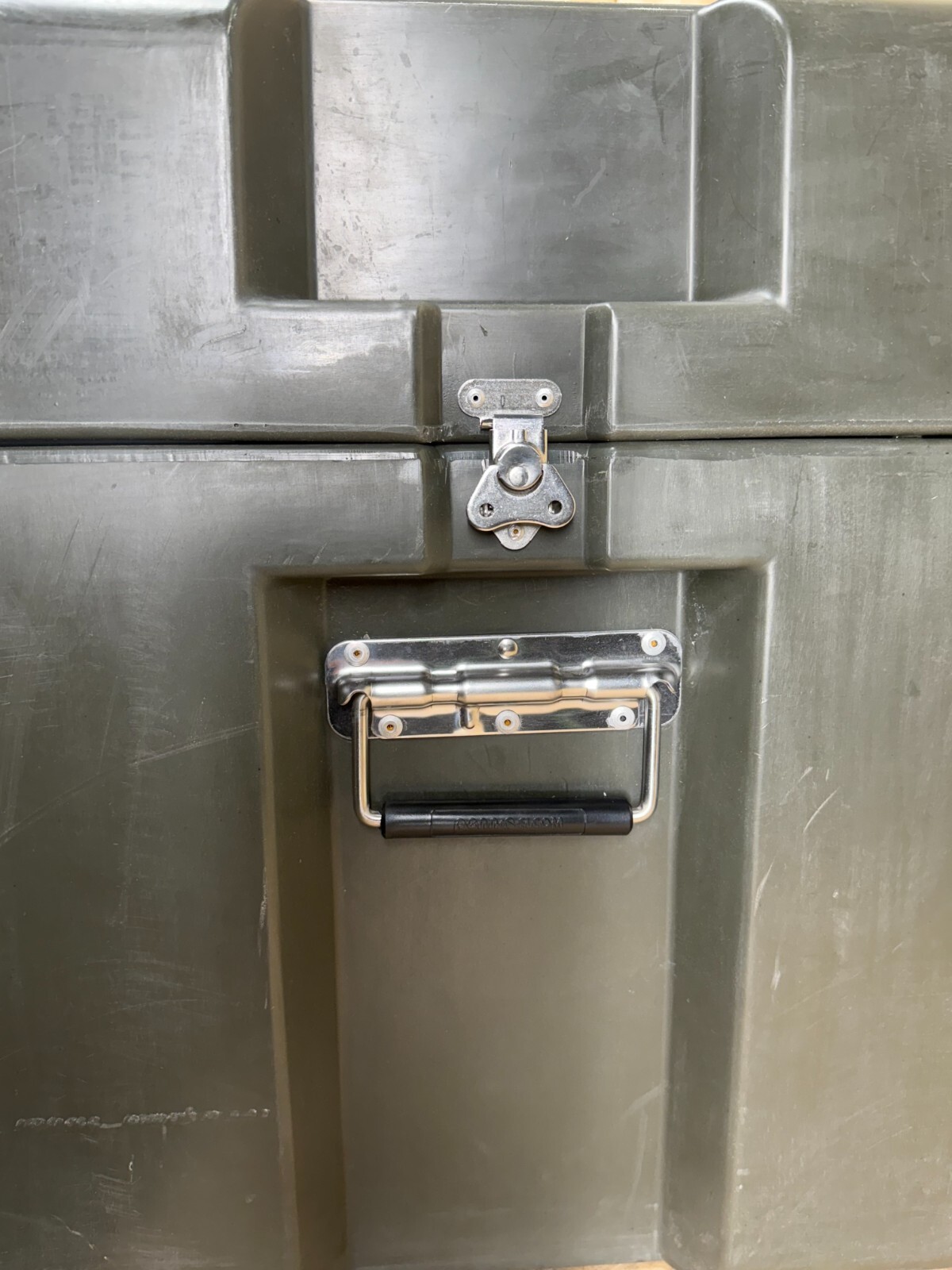 Pelican Hardigg Footlocker Green Transport Case 31"X21"X21" Military Waterproof