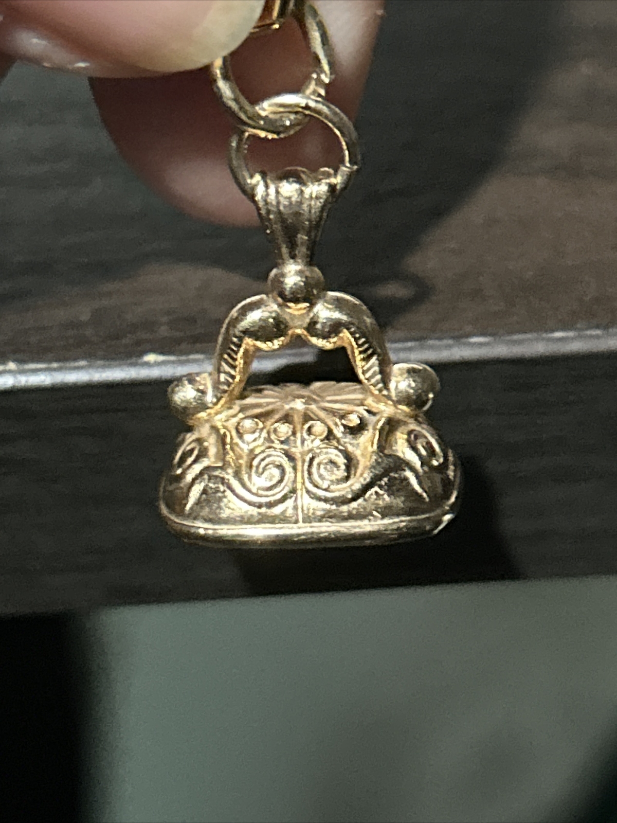 Vintage London FM Fob 9ct 375 Solid Gold Onyx Wax Seal GF Charnier Watch Chain